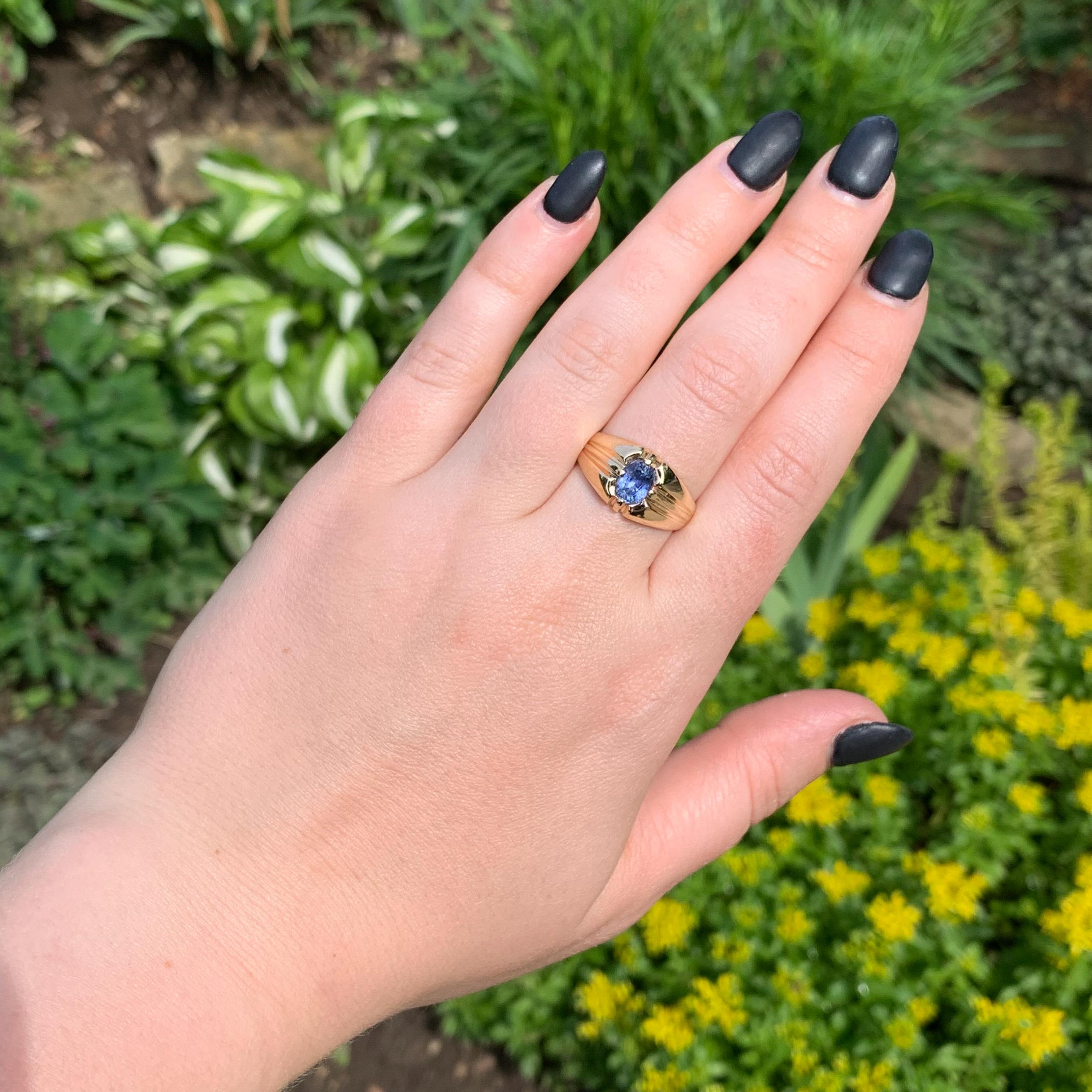 10K yellow gold 1.19ct Sapphire Men's Ring For Sale 2