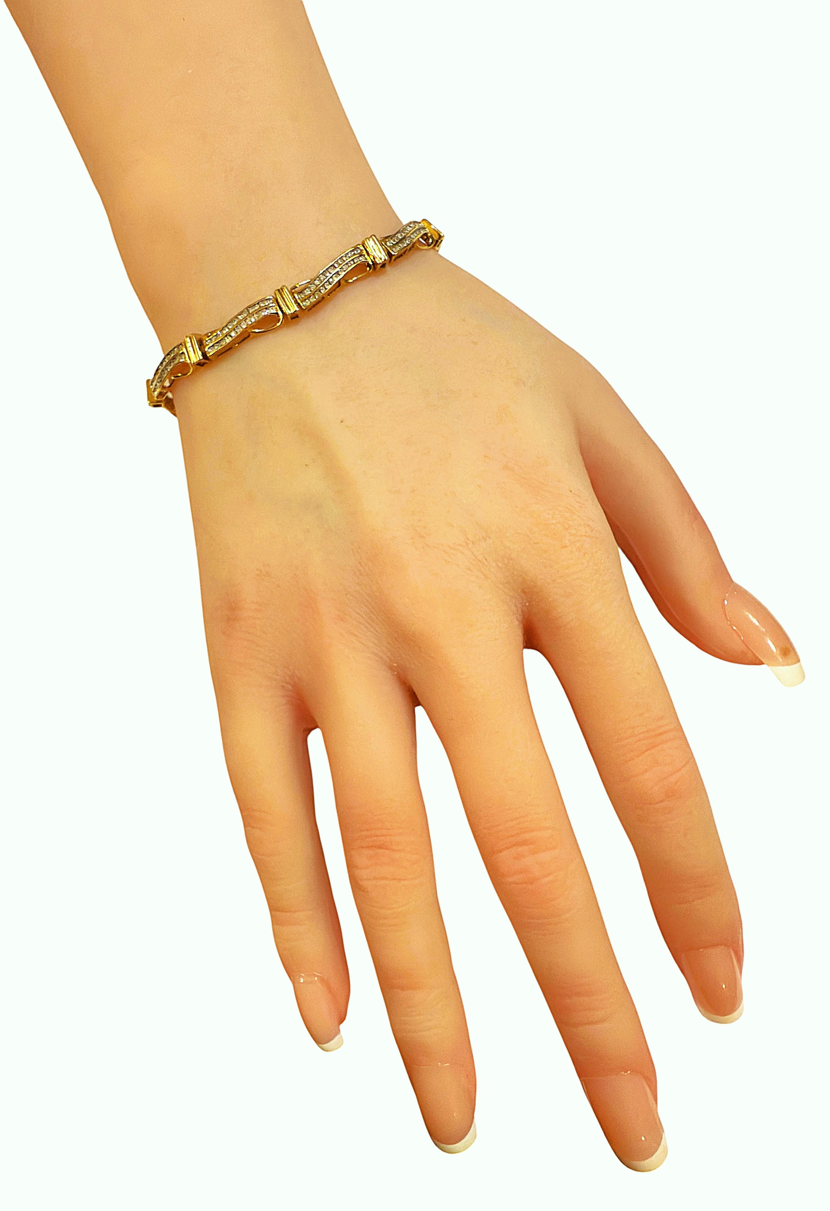 Bracciale A Link in oro giallo 10K da 1,20 carati e 240 diamanti, 7 pollici in vendita 1