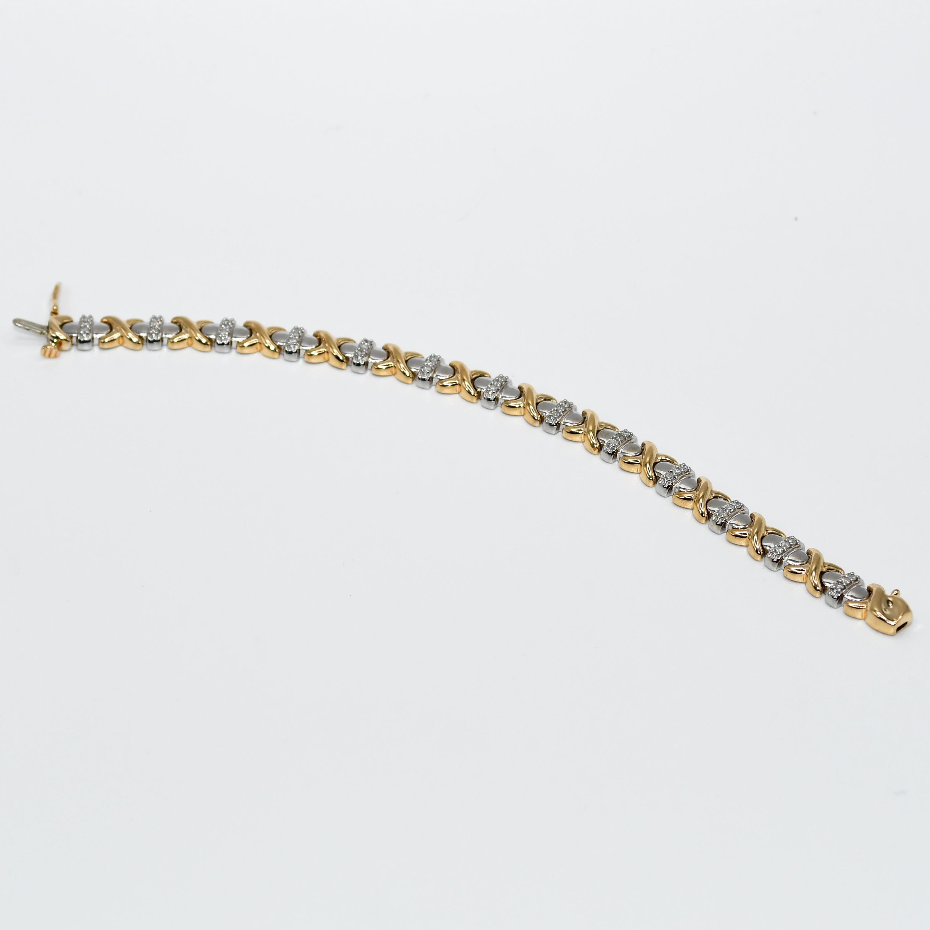 Women's 10K Yellow Gold 2 Tone Diamond Bracelet, 1.00tdw., 18.4g For Sale