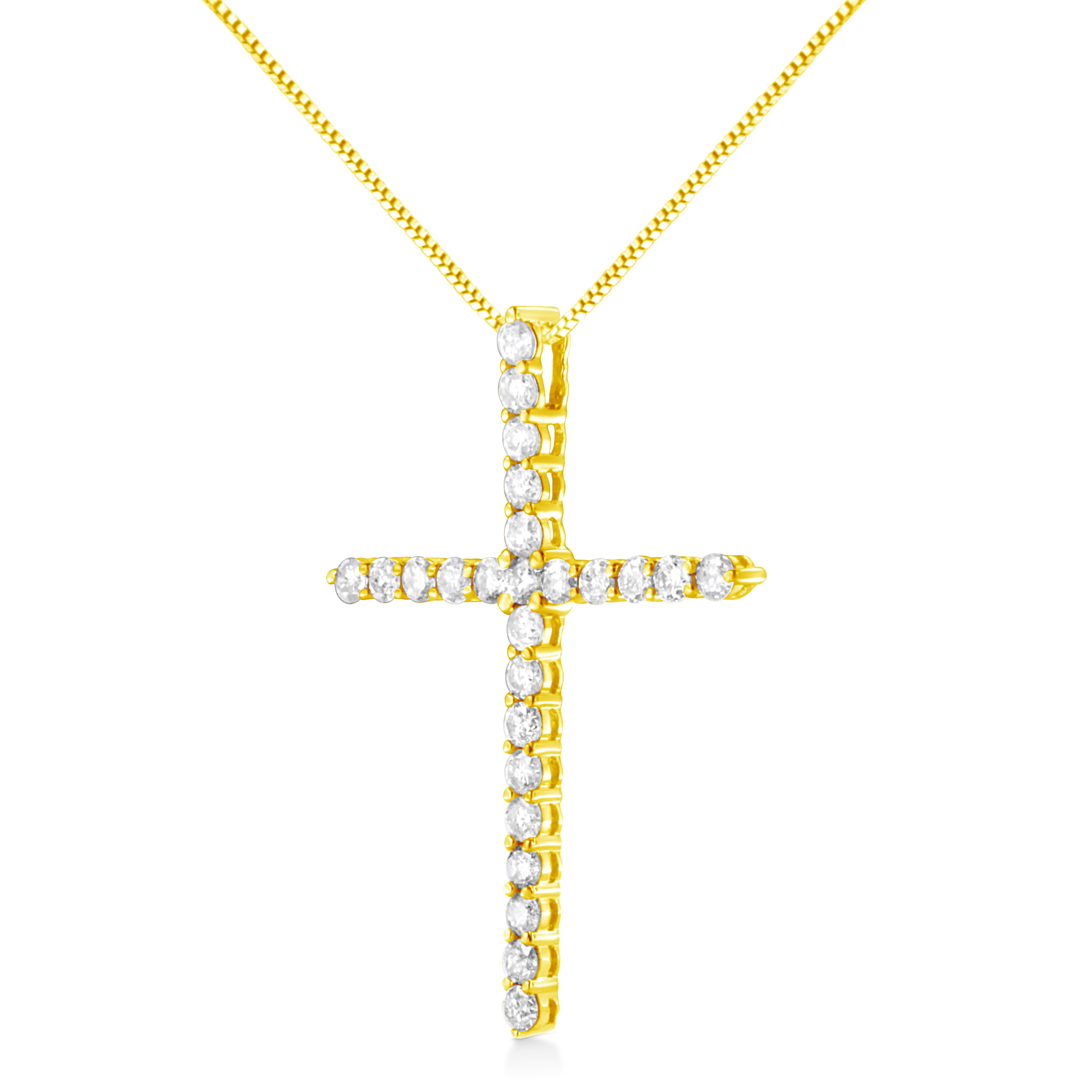 Modern 10K Yellow Gold 2.0 Cttw Round Diamond Cross Pendant Necklace with Box Chain For Sale