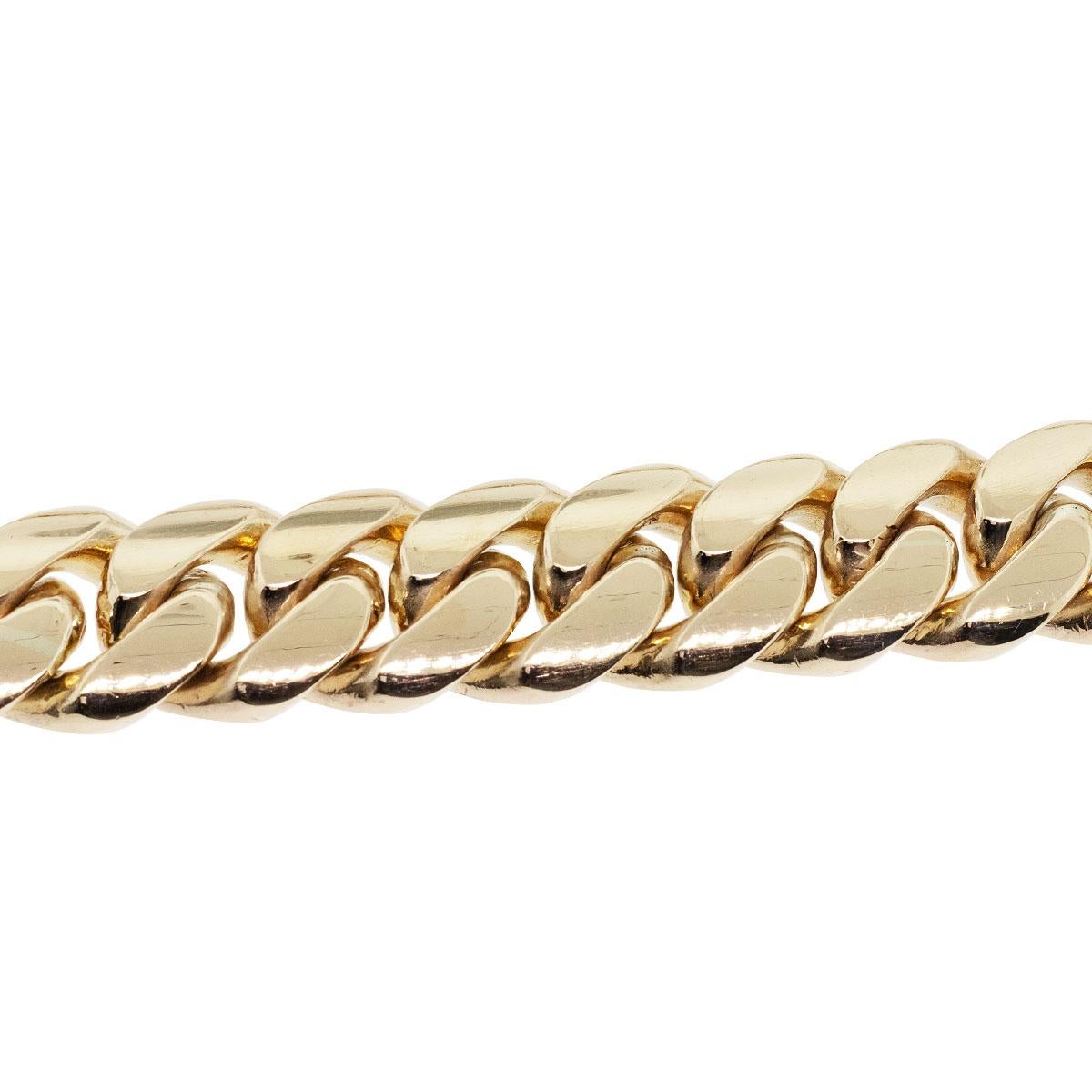 10k Yellow Gold 20mm Cuban Link 22 inch Chain Necklace In Excellent Condition For Sale In Boca Raton, FL