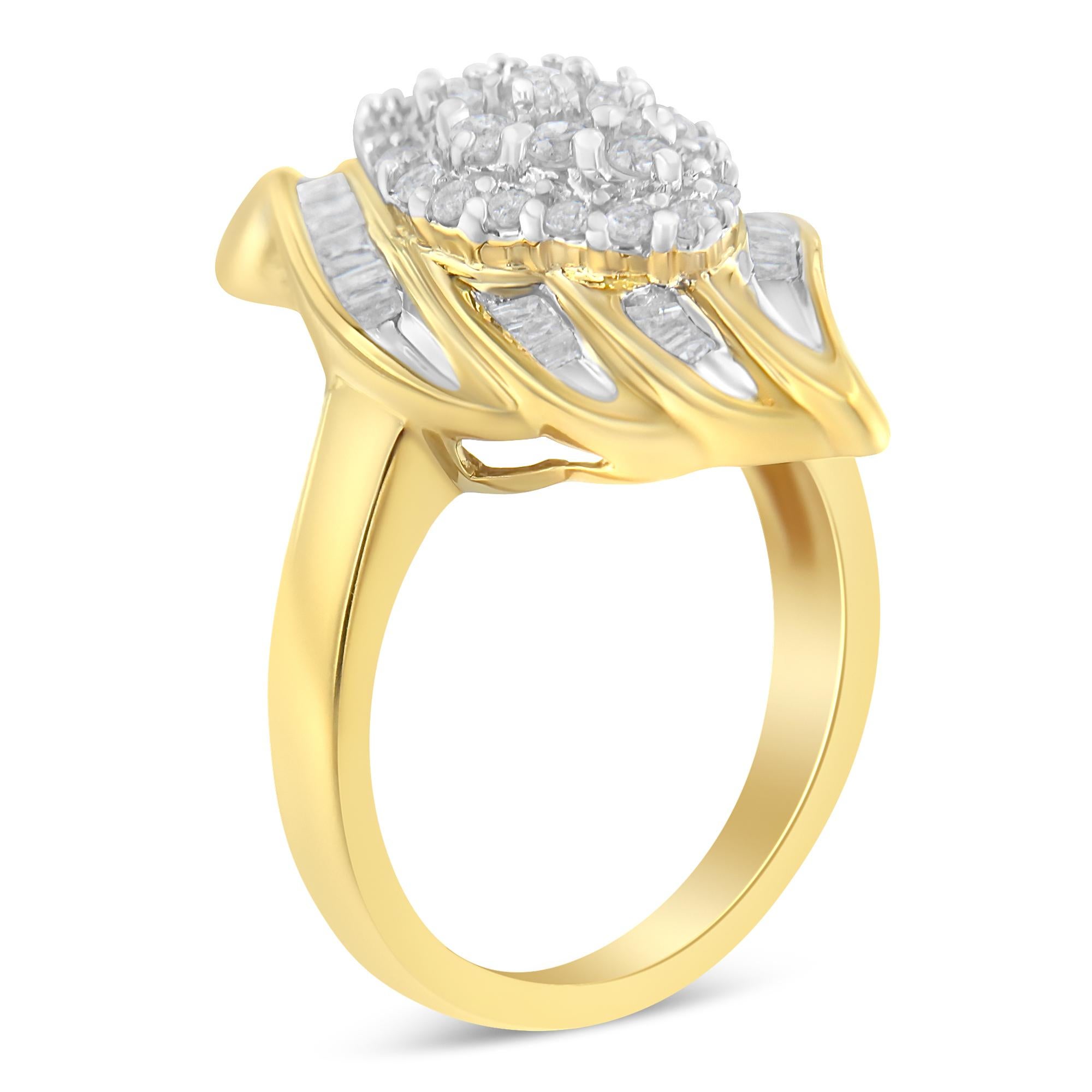 Modern 10K Yellow Gold 3/4 Cttw Diamond Cocktail Ring (I-J Color, I2-I3 Clarity) For Sale