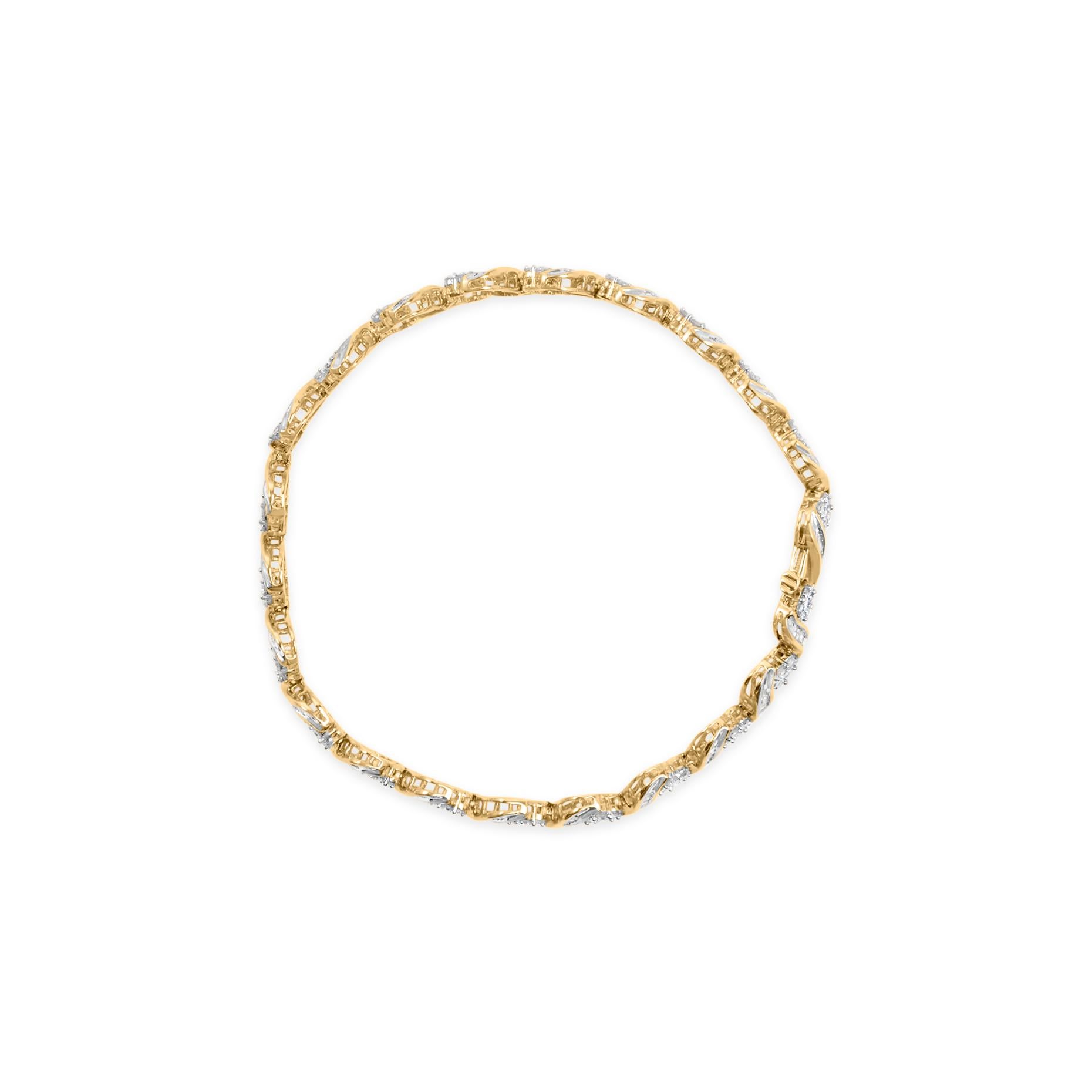Modern 10k Yellow Gold 3.00 Cttw Baguette Cut Diamond Floral Link 7.50