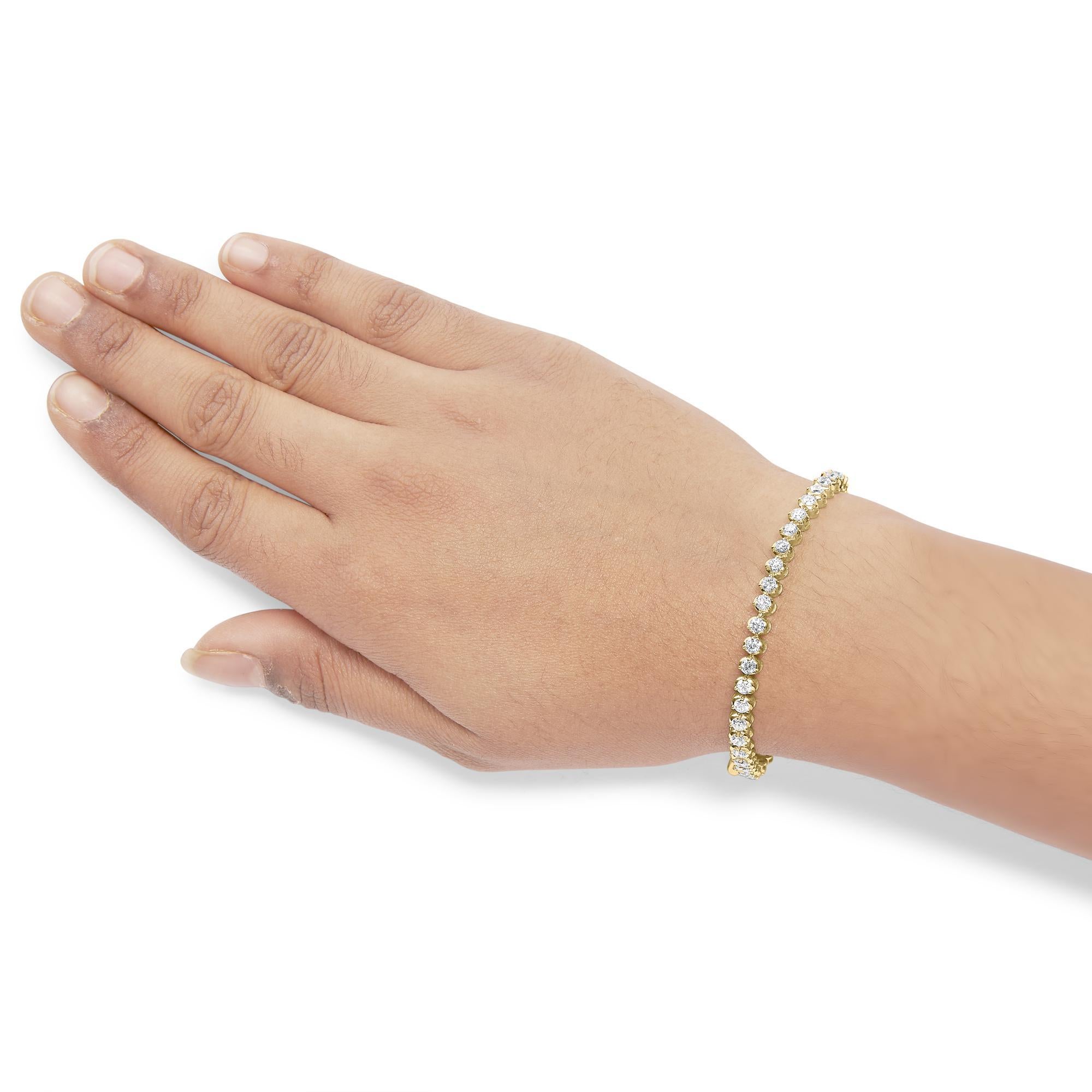 Brazalete de tenis de oro amarillo de 10 quilates con 4,0 qt de diamantes talla natural en Nuevo estado para la venta en New York, NY