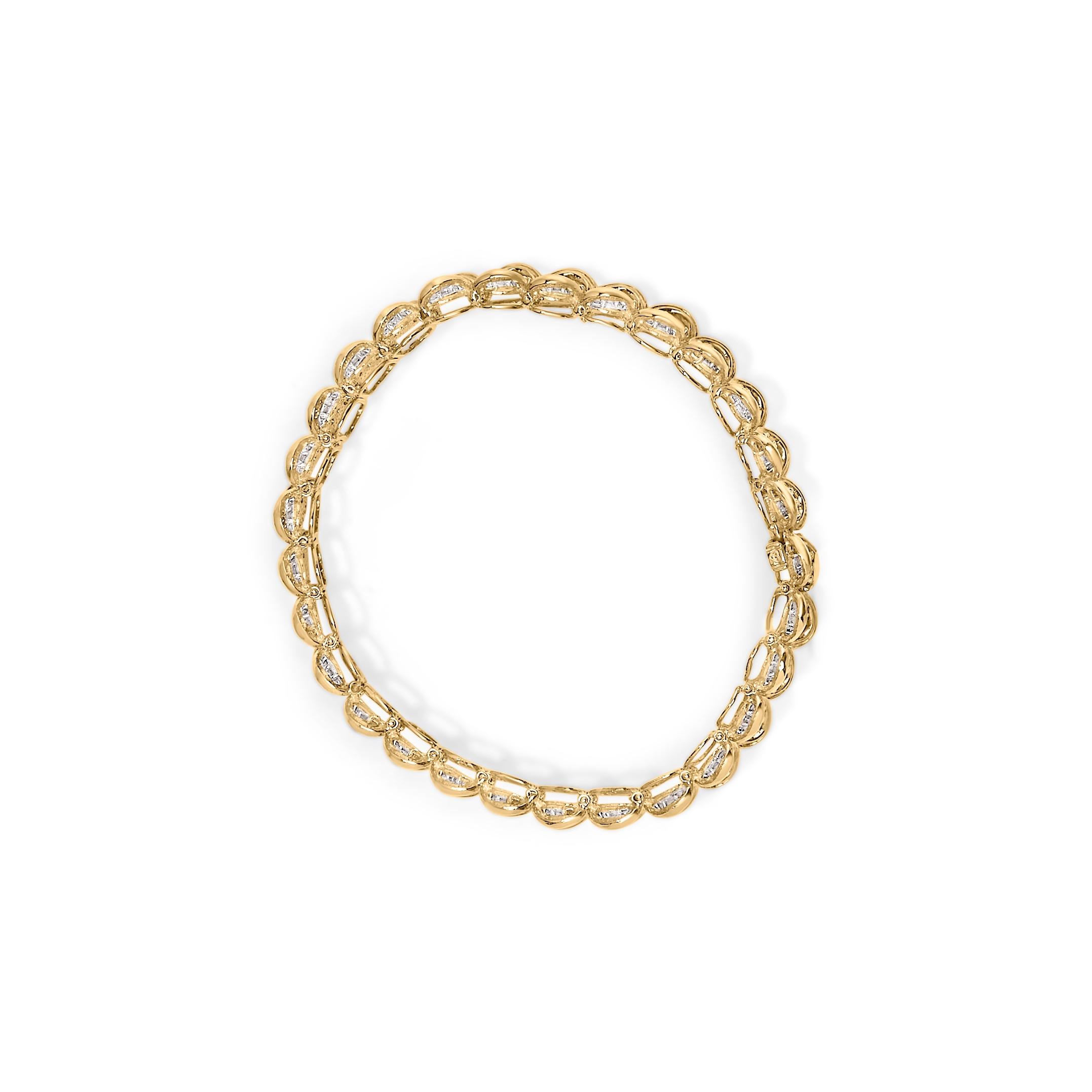 Moderne Bracelet en or jaune 10K avec diamants pavés 4.00 Cttw Classic Link 7