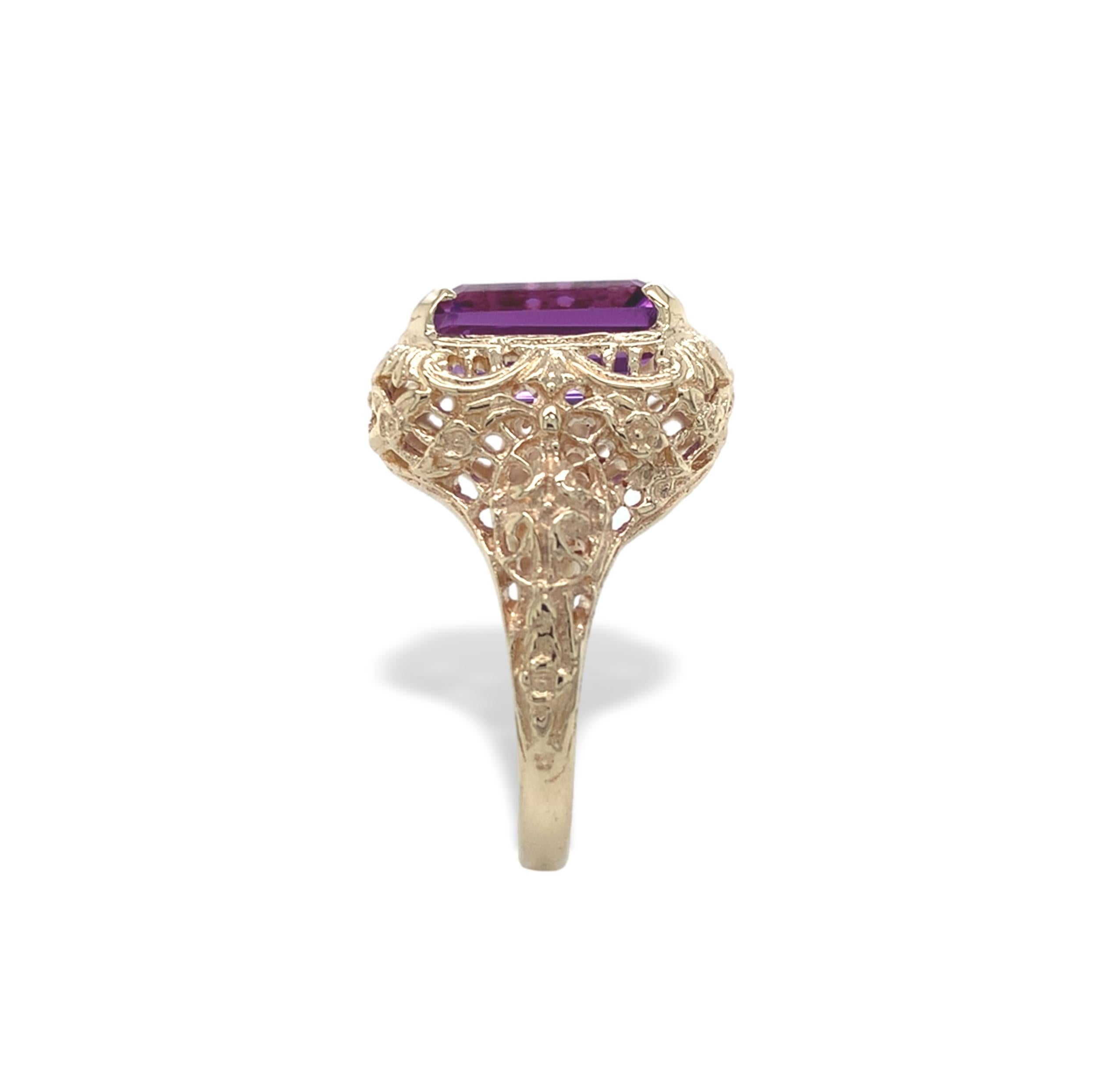 Bague en or jaune 10K avec filigrane d'améthyste de 4,38 carats Taille 7,75 Excellent état - En vente à Big Bend, WI
