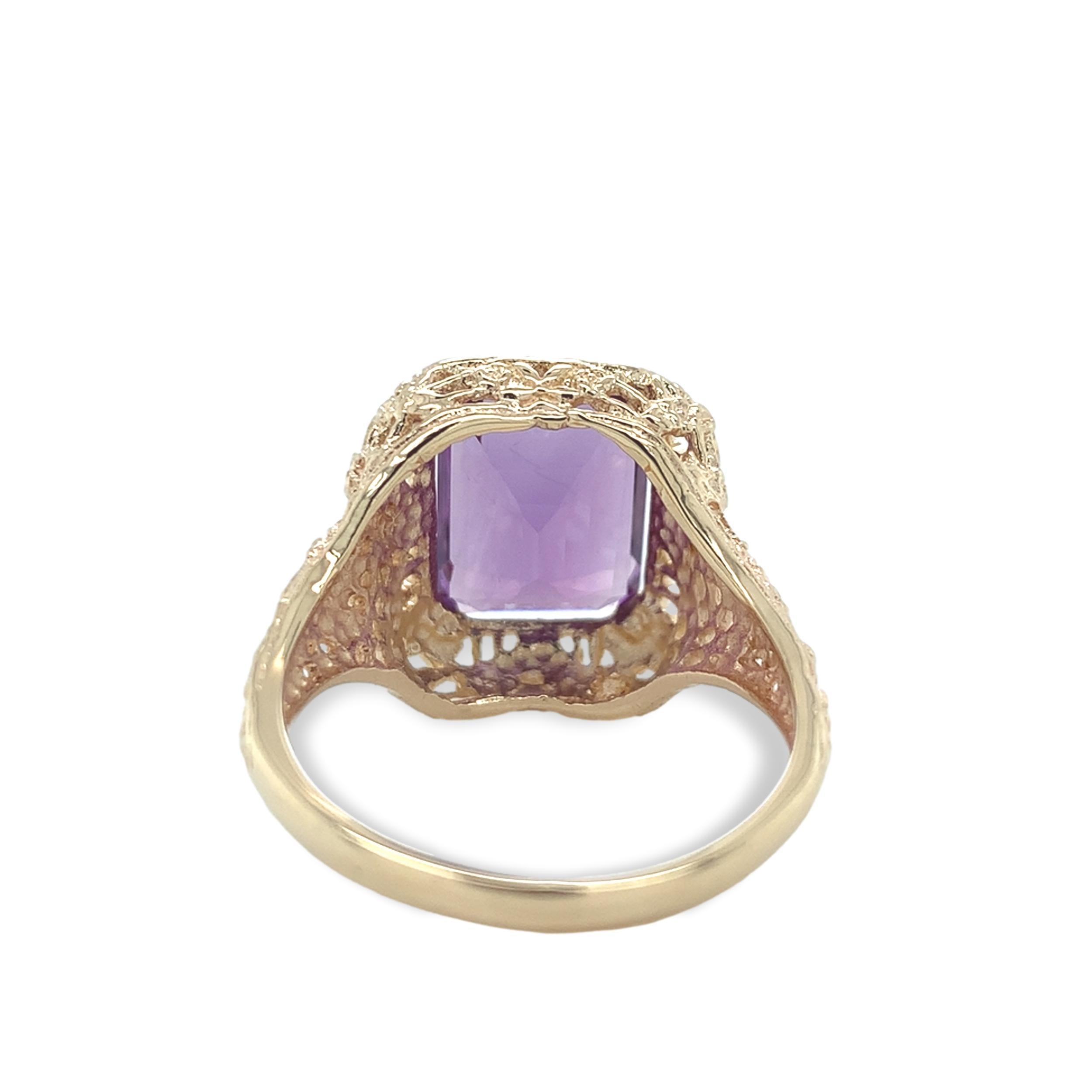 Bague en or jaune 10K avec filigrane d'améthyste de 4,38 carats Taille 7,75 Pour femmes en vente