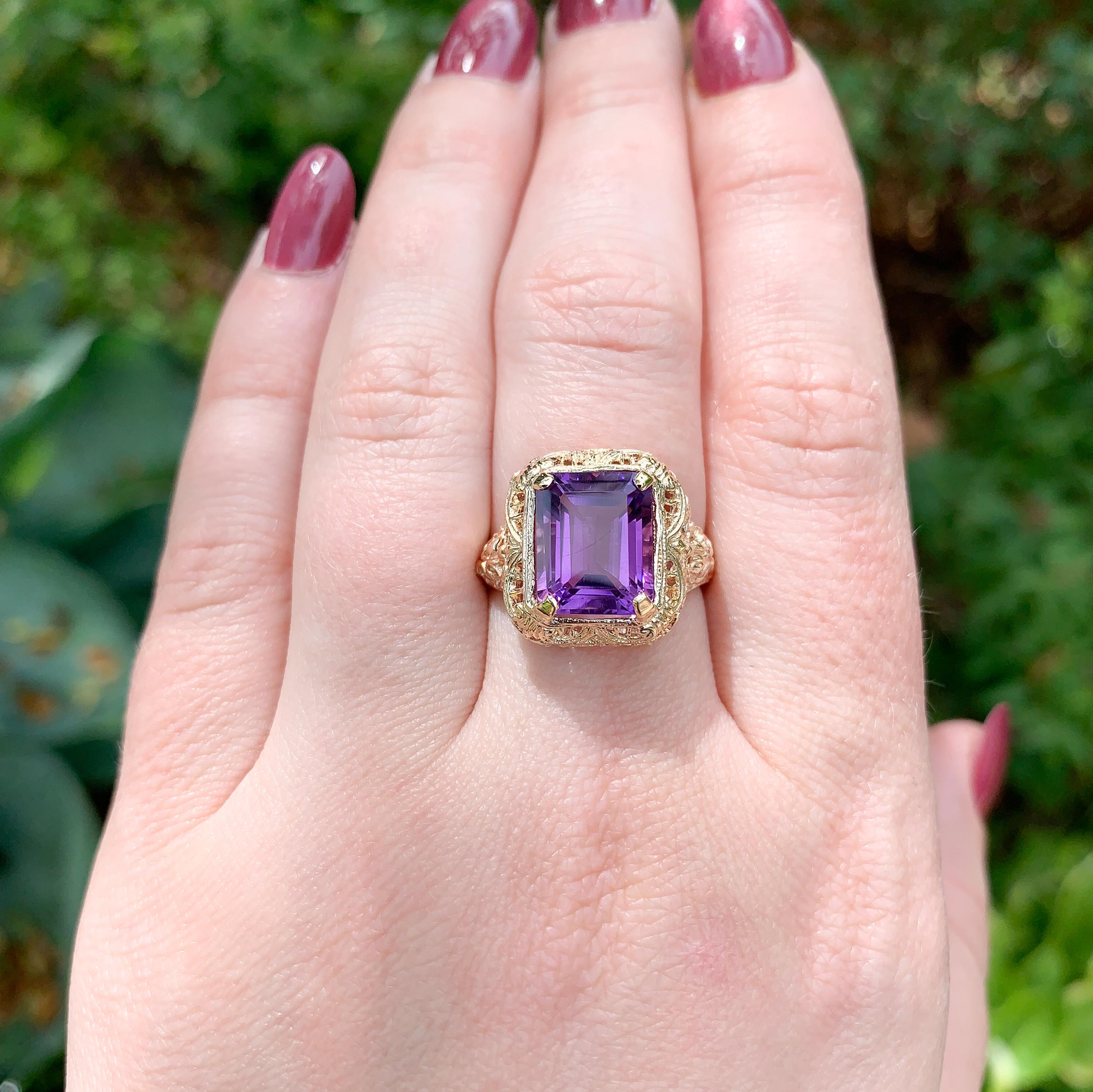 Bague en or jaune 10K avec filigrane d'améthyste de 4,38 carats Taille 7,75 en vente 2