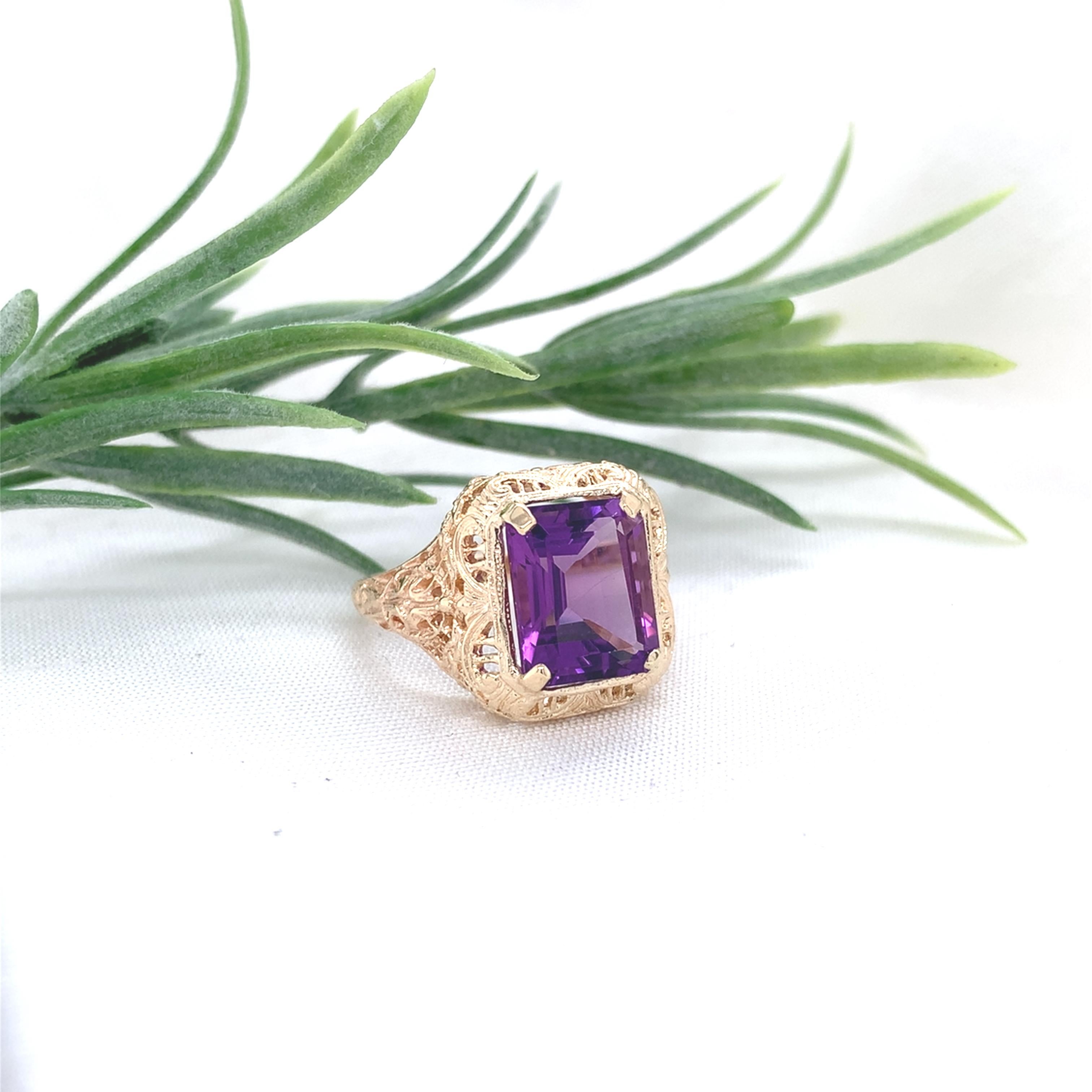 Bague en or jaune 10K avec filigrane d'améthyste de 4,38 carats Taille 7,75 en vente 3