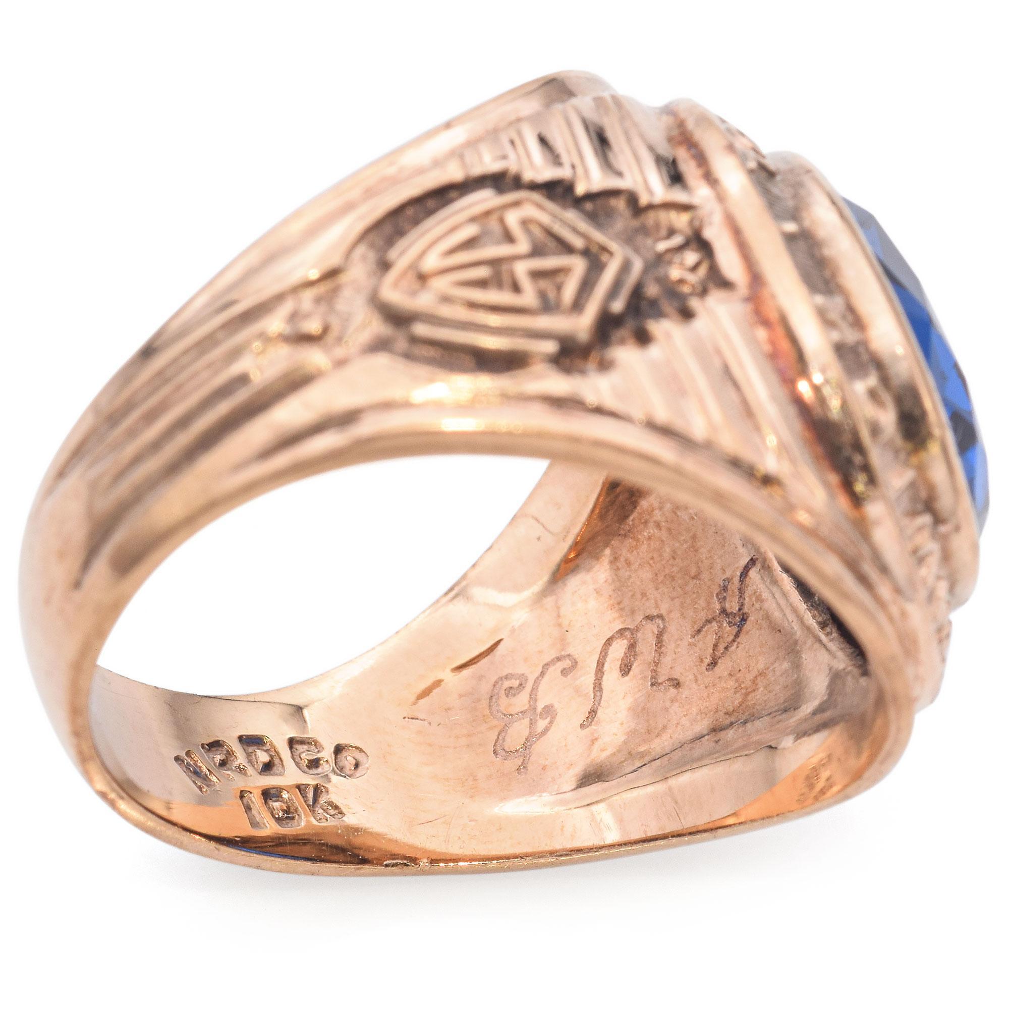 10K Yellow Gold 5.45 Ct. Lab Spinel Bushwick High School Class of 1955 Ring In Good Condition For Sale In New York, NY