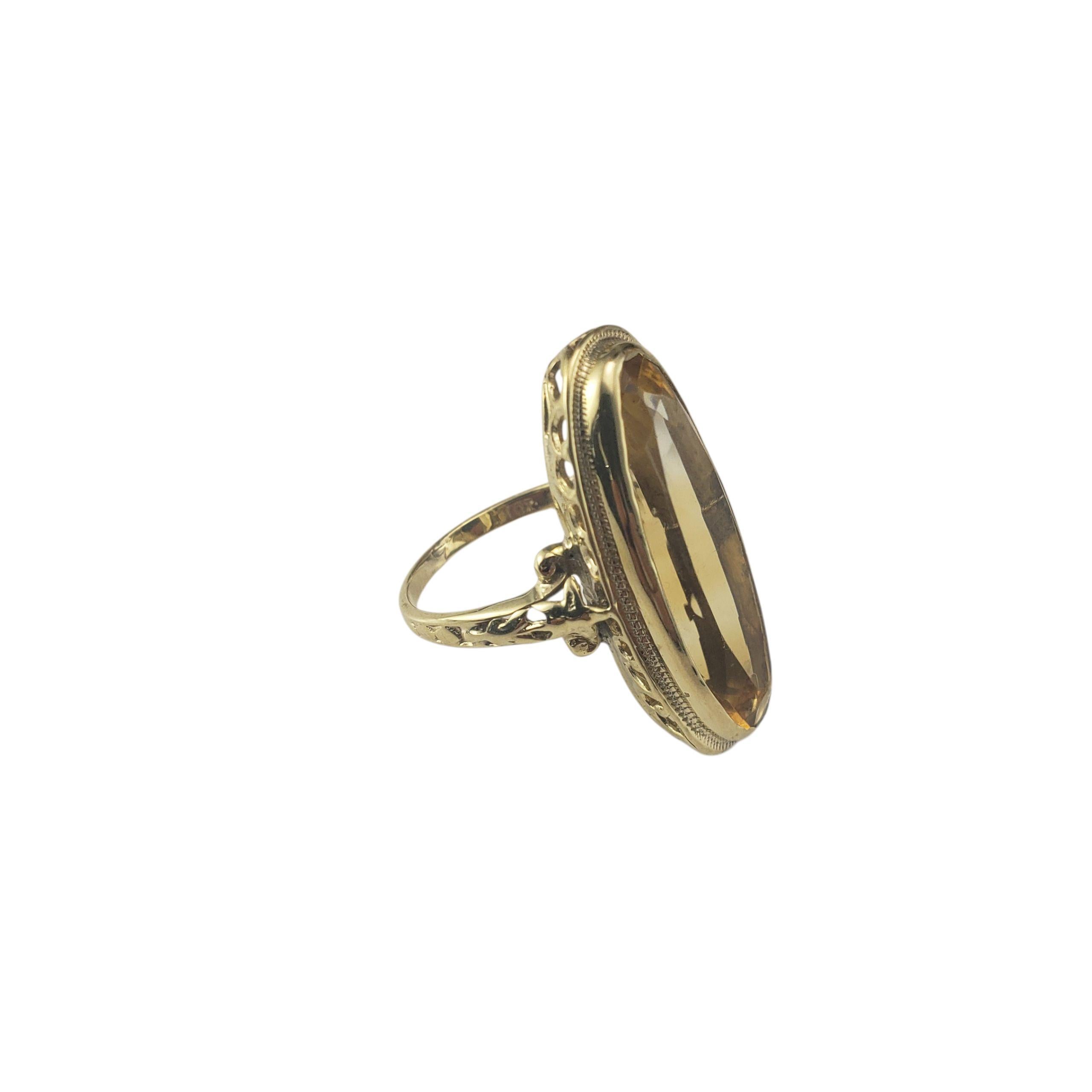 Taille ovale 10K Yellow Gold and Citrine Ring Size 4.5 #22654 en vente