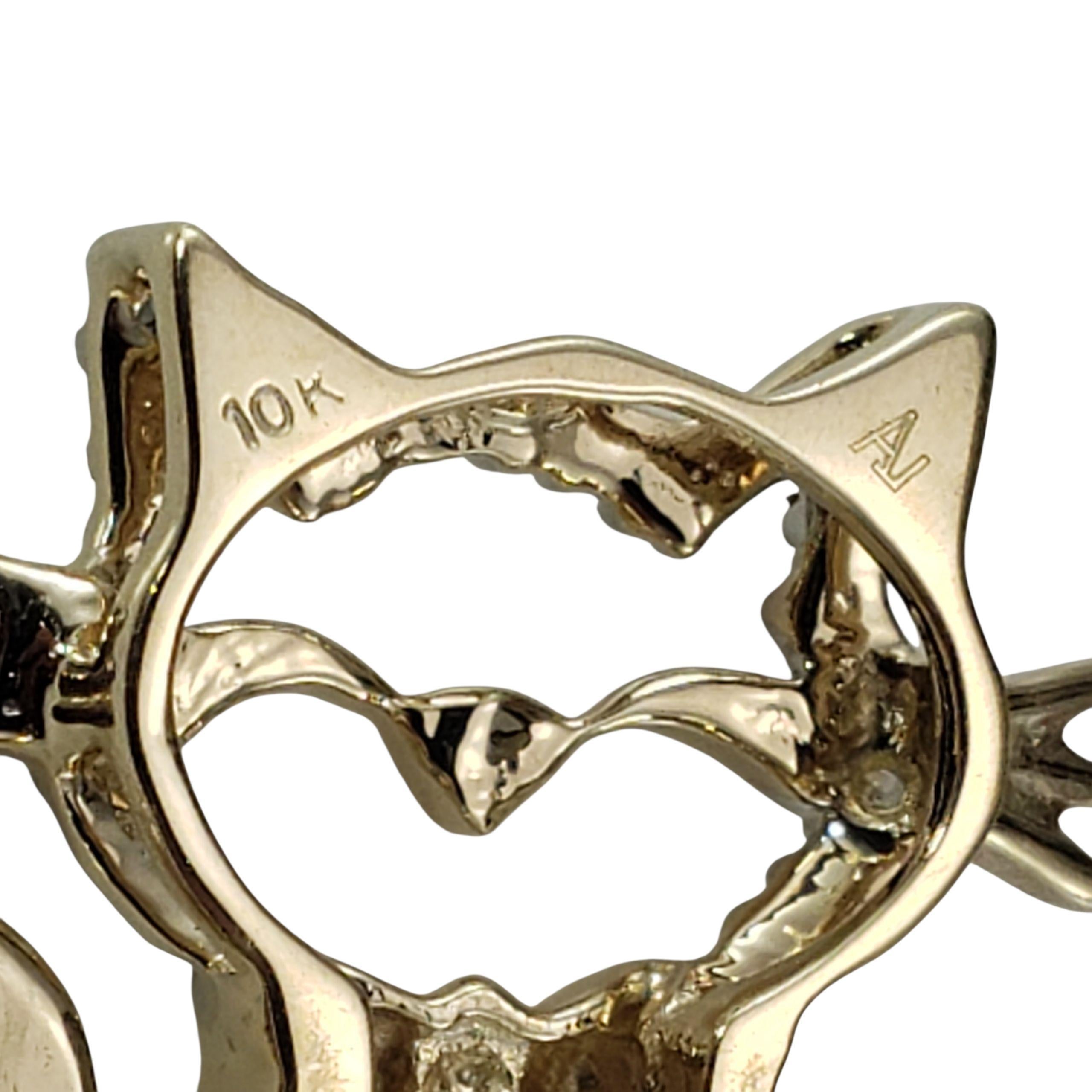 Pendentif chat en or jaune 10K et diamants #23014 Bon état - En vente à Washington Depot, CT