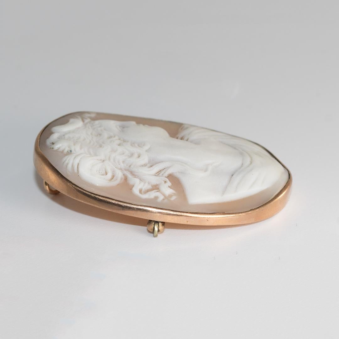 Women's or Men's 10K Yellow Gold Antique Cameo Brooch For Sale