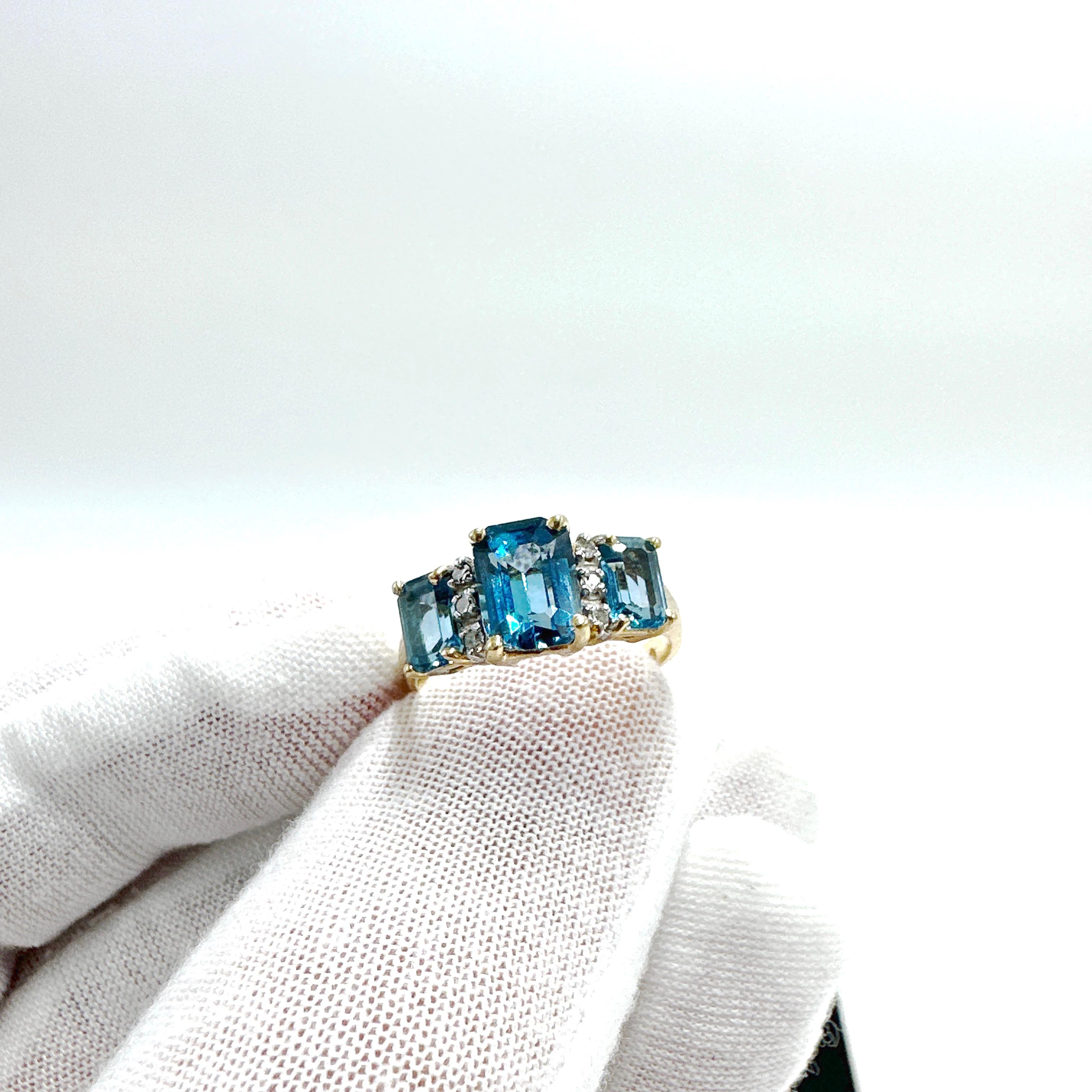 Modern 10k Yellow Gold Blue Topaz and Natural Diamond Ring 3.18TCW For Sale