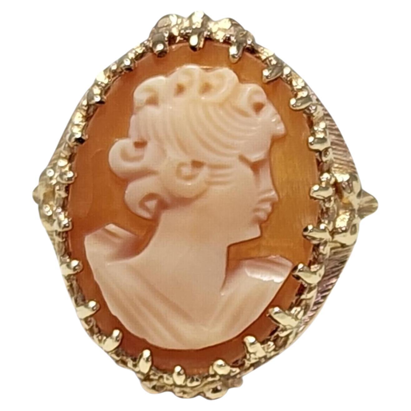 10K Yellow Gold Cameo Ring Size 7 #24140
