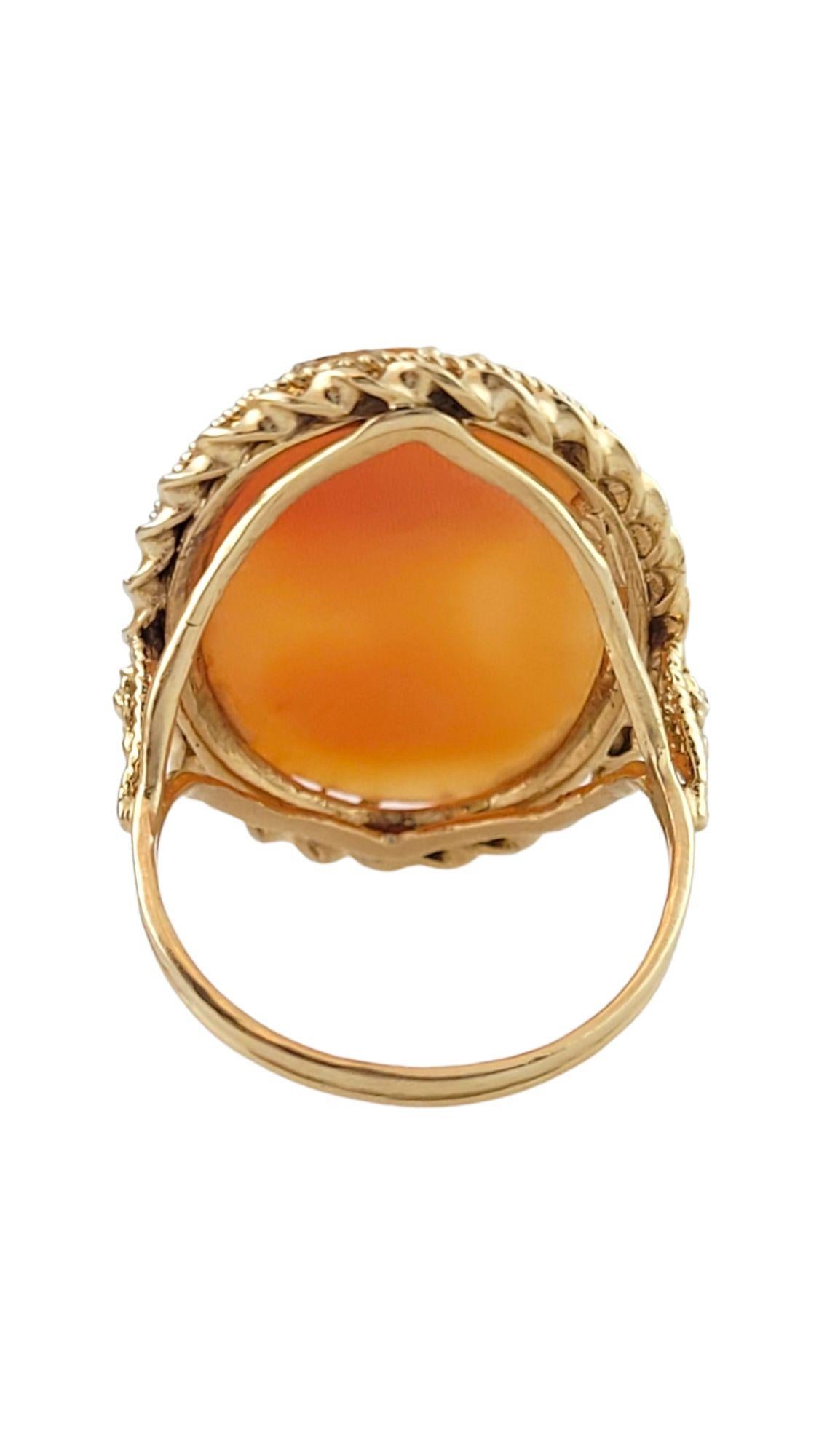 This gorgeous cameo ring is set in 10K yellow gold for a beautiful finish!

Ring size: 8 3/4

Shank: 2mm

Front: 29.3mm X 21.9mm X 7mm

Weight: 6.84 g/ 4.4 dwt

Hallmark: 10K

Very good condition, professionally polished.

Will come packaged in a