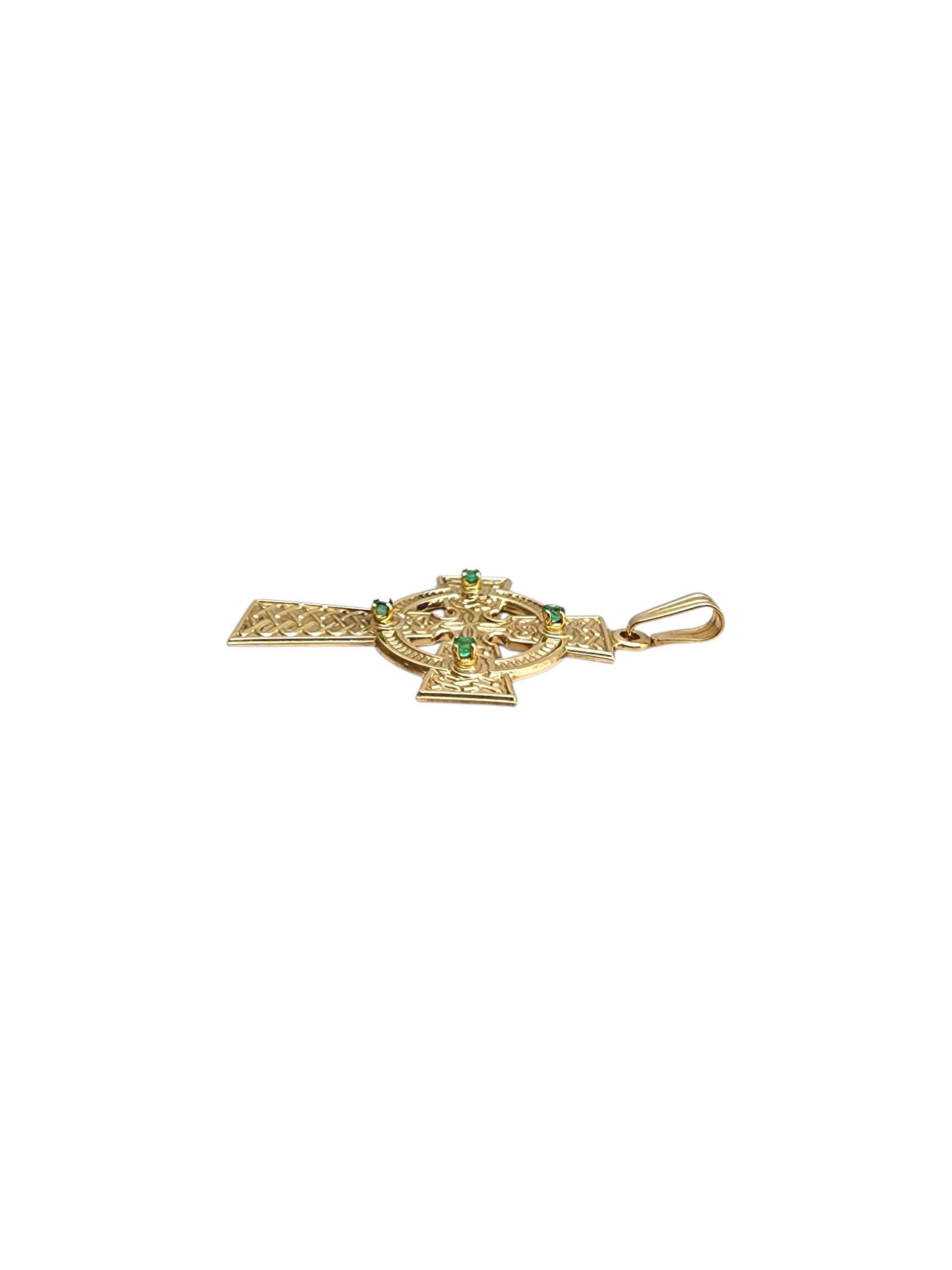 10K Yellow Gold Celtic Cross Pendant with Green Faceted Stones #22770 For Sale 1
