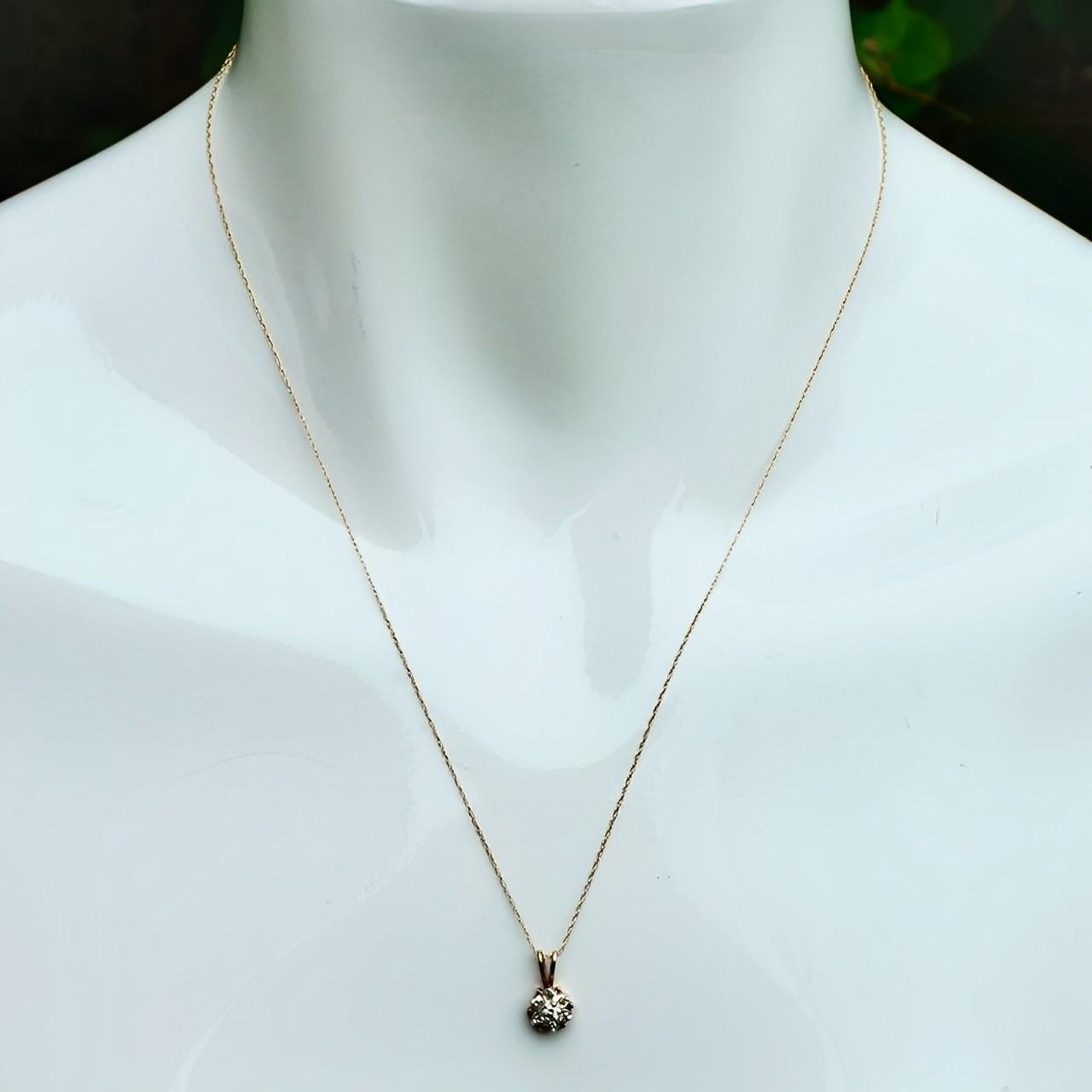 10K Yellow Gold Chain with Rose and White Gold Round Diamond Pendant For Sale 1