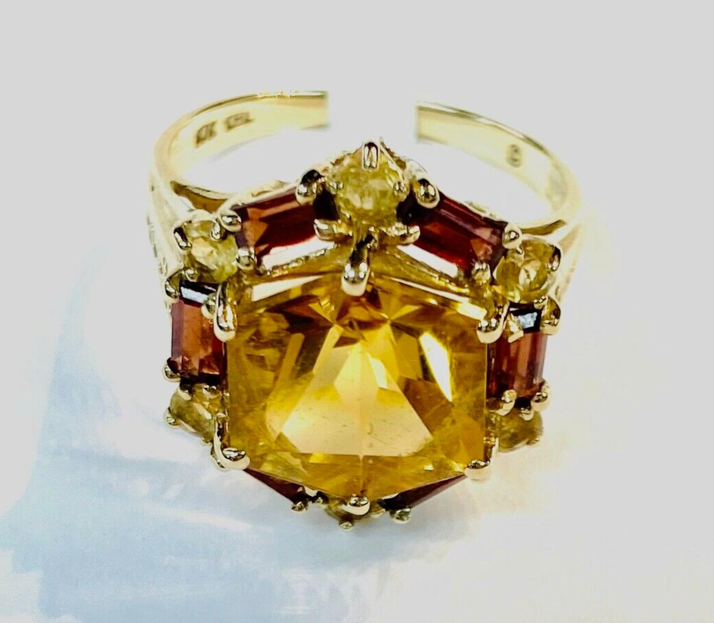 Emerald Cut 10K Yellow Gold Citrine Ring  For Sale