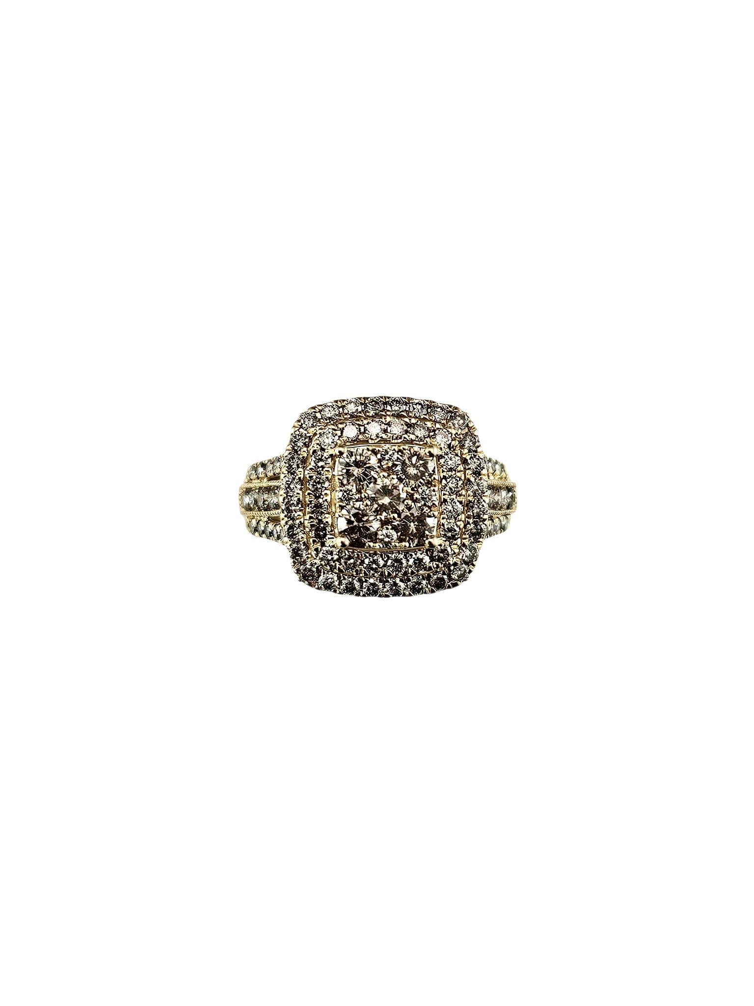 10K Yellow Gold Cluster Diamond Halo Ring Size 8 #24489 For Sale