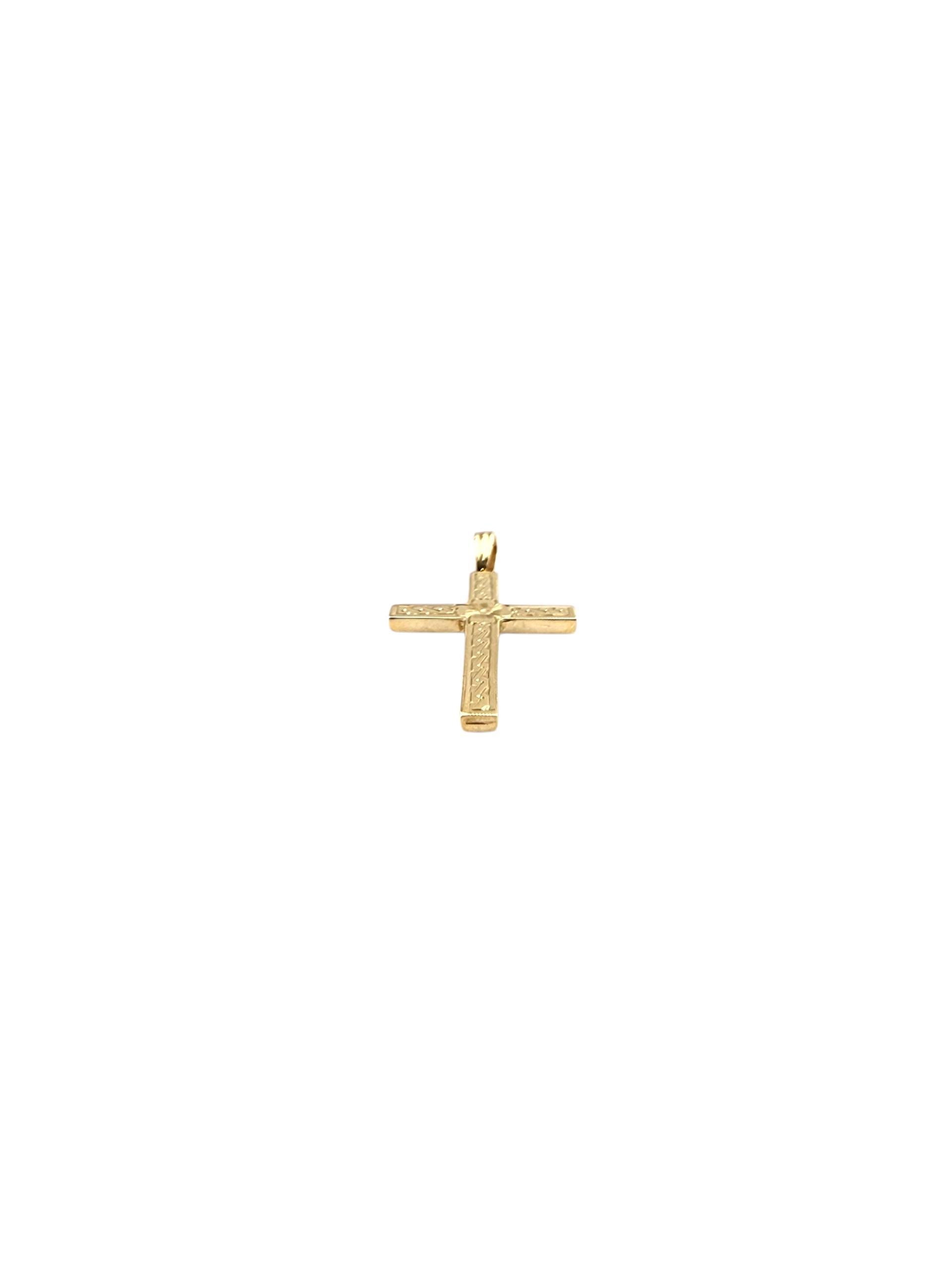 Ciondolo a forma di croce in oro giallo 10K #22345 in vendita 2