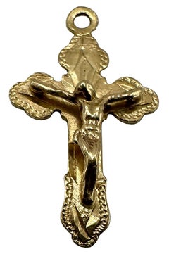 10K Yellow Gold Crucifix Charm