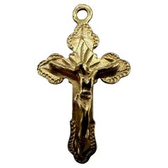 Vintage 10K Yellow Gold Crucifix Charm