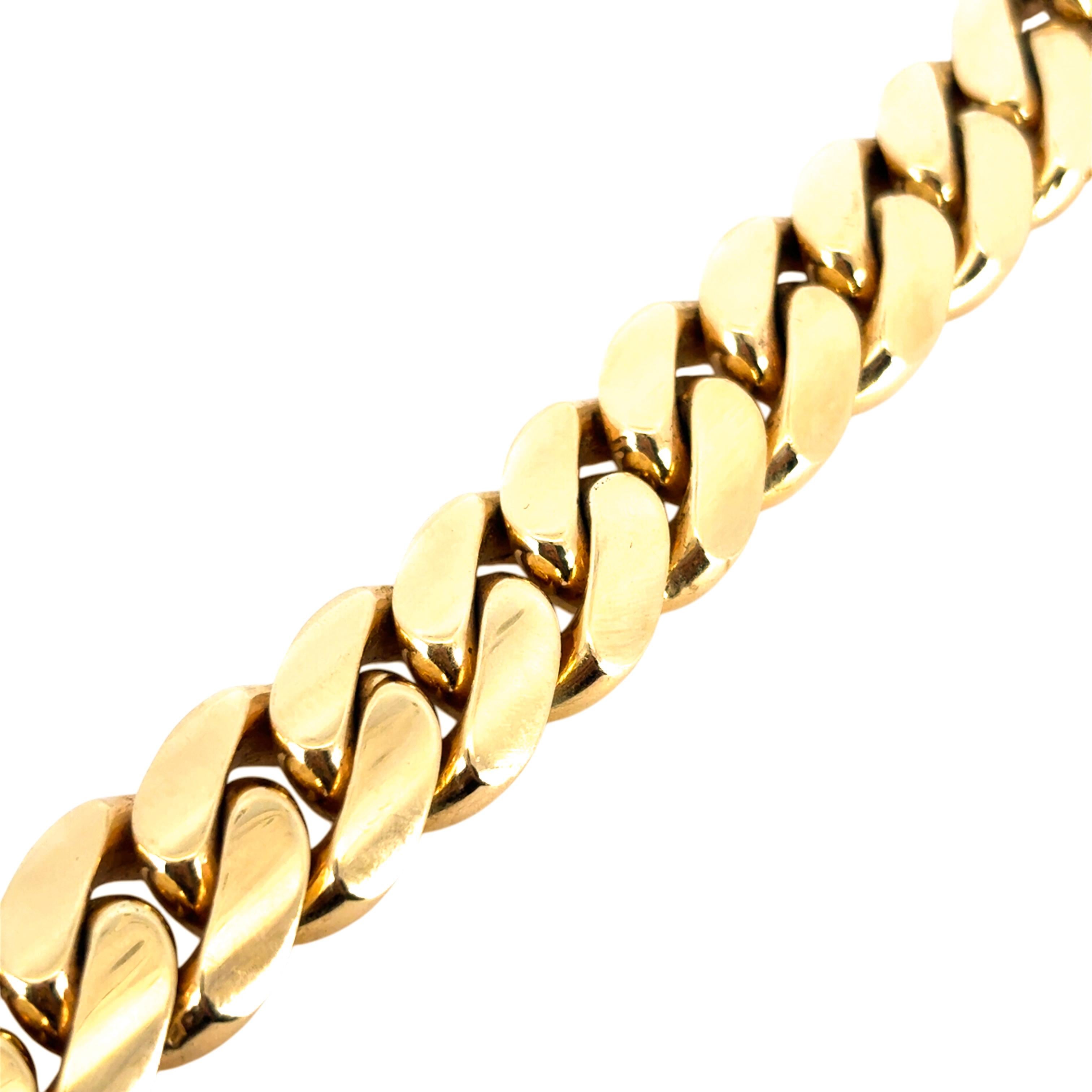 Ce magnifique bracelet à chaîne cubaine en or est en excellent état et est prêt à être expédié !

Type : Bracelet à maillons en chaîne cubaine
MATERIAL : Or jaune 10k
Dimensions : L'ensemble du bracelet (y compris le fermoir) mesure environ 10,5 cm.