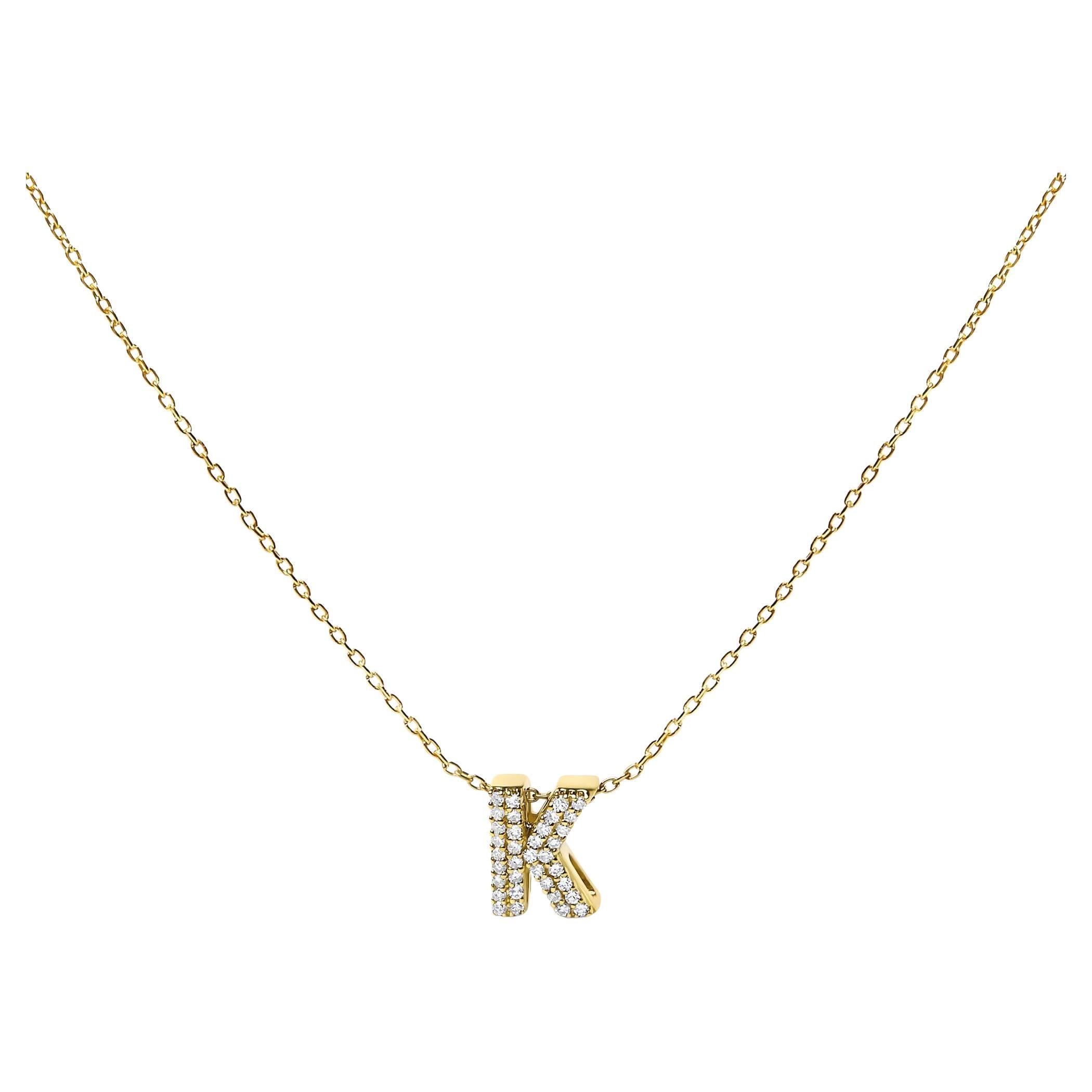 Collier en or jaune 10K avec pendentif en forme de bulle à l'initiale "K" sertie de diamants