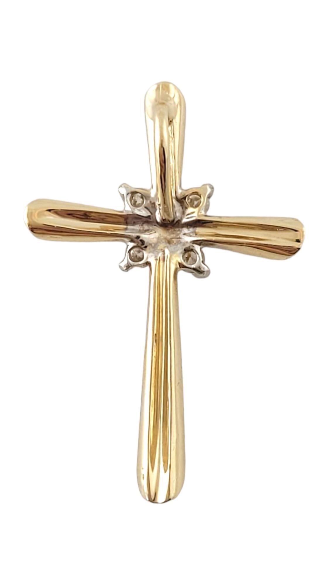10K Yellow Gold Diamond Cross Pendant #16935 In Good Condition For Sale In Washington Depot, CT