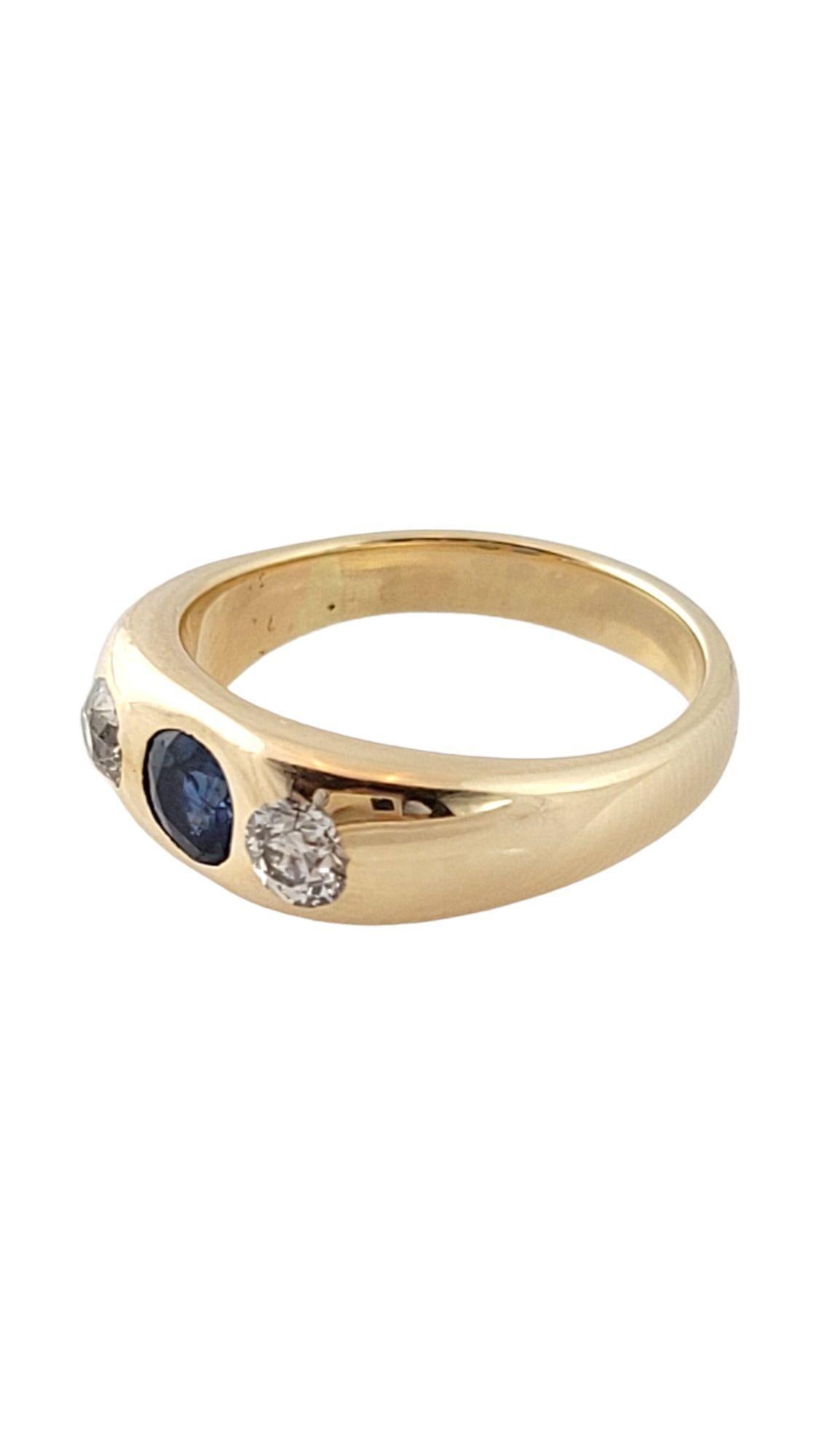 Vintage 10K Yellow Gold Diamond Natural Sapphire Ring Size 6

This gorgeous ring features one natural blue sapphire and 2 sparkling, European cut diamonds set in a 10K yellow gold band!

Approximate total diamond weight: .40 cts

Diamond clarity: