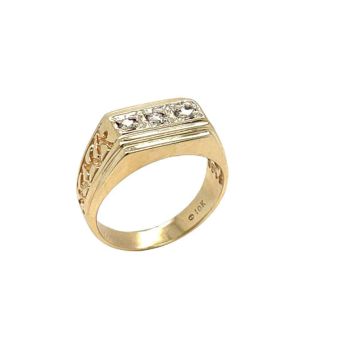 10 Karat Gelbgold Diamantring mit Diamant im Zustand „Hervorragend“ im Angebot in beverly hills, CA