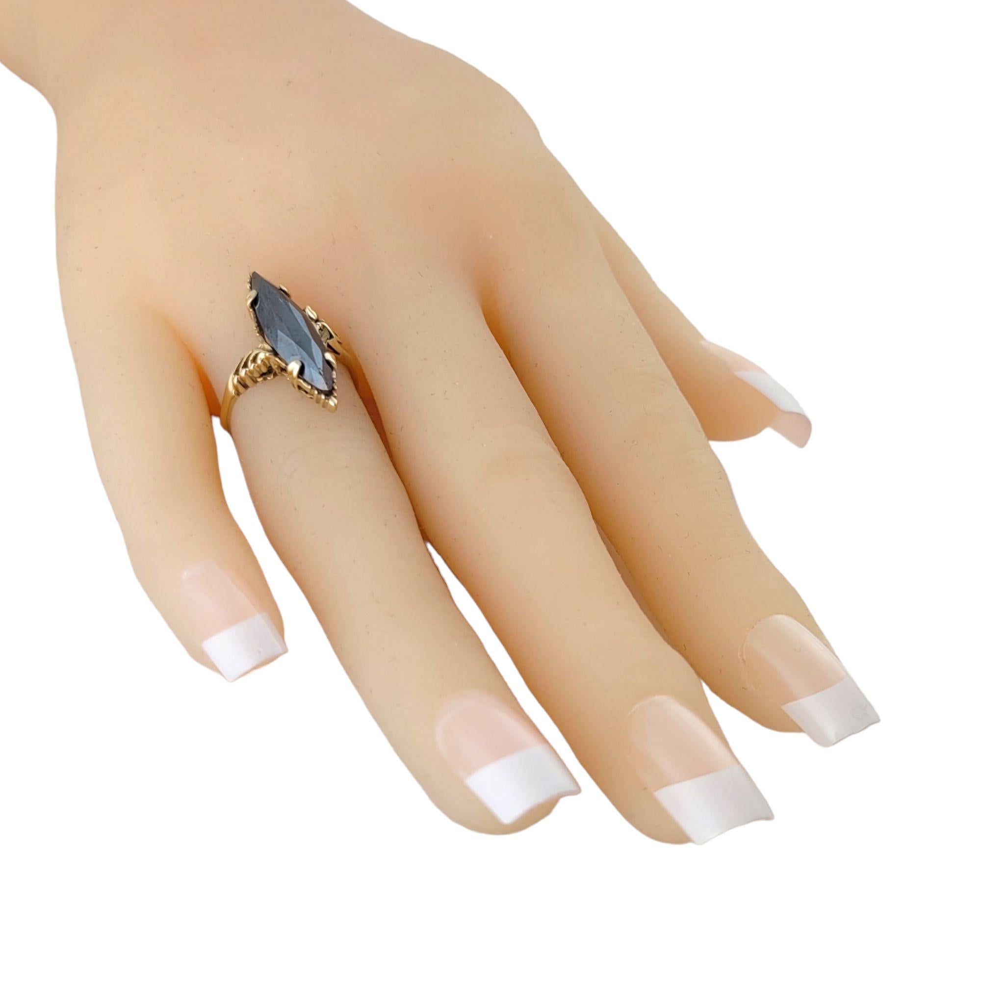 Facettierter Hämatit-Ring aus 10 Karat Gelbgold Größe 6,25 1