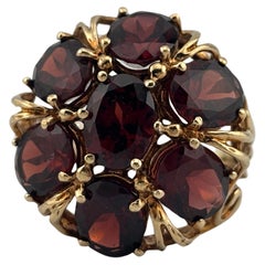 10k Yellow Gold Garnet Ring