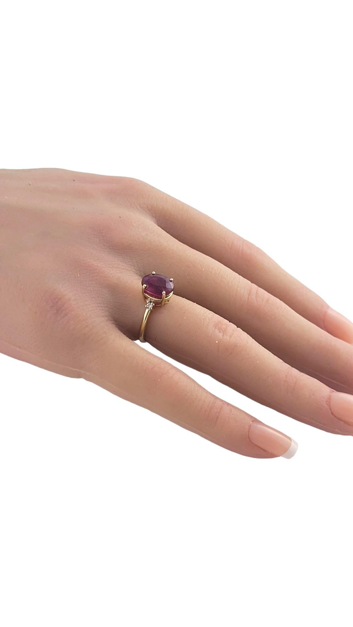 Anillo de oro amarillo de 10 quilates con rubí relleno de vidrio Tamaño 5,25 #18076 en venta 3