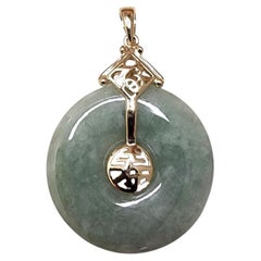 10K Yellow Gold Jade Pendant #25626