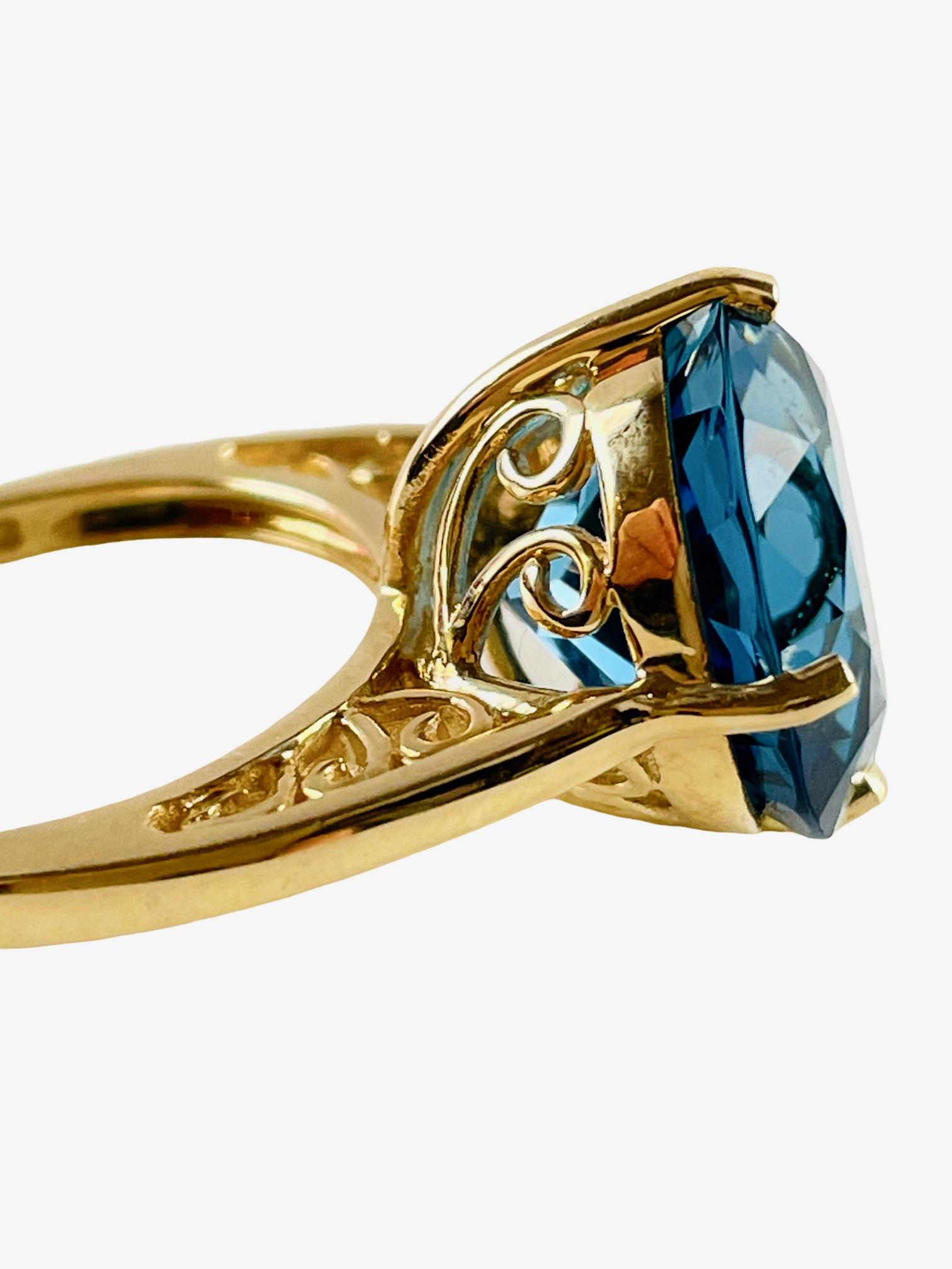 10K Gelbgold Großer Londoner Blautopas-Ring Größe 7,5 (größenverstellbar) mit Schätzung 4