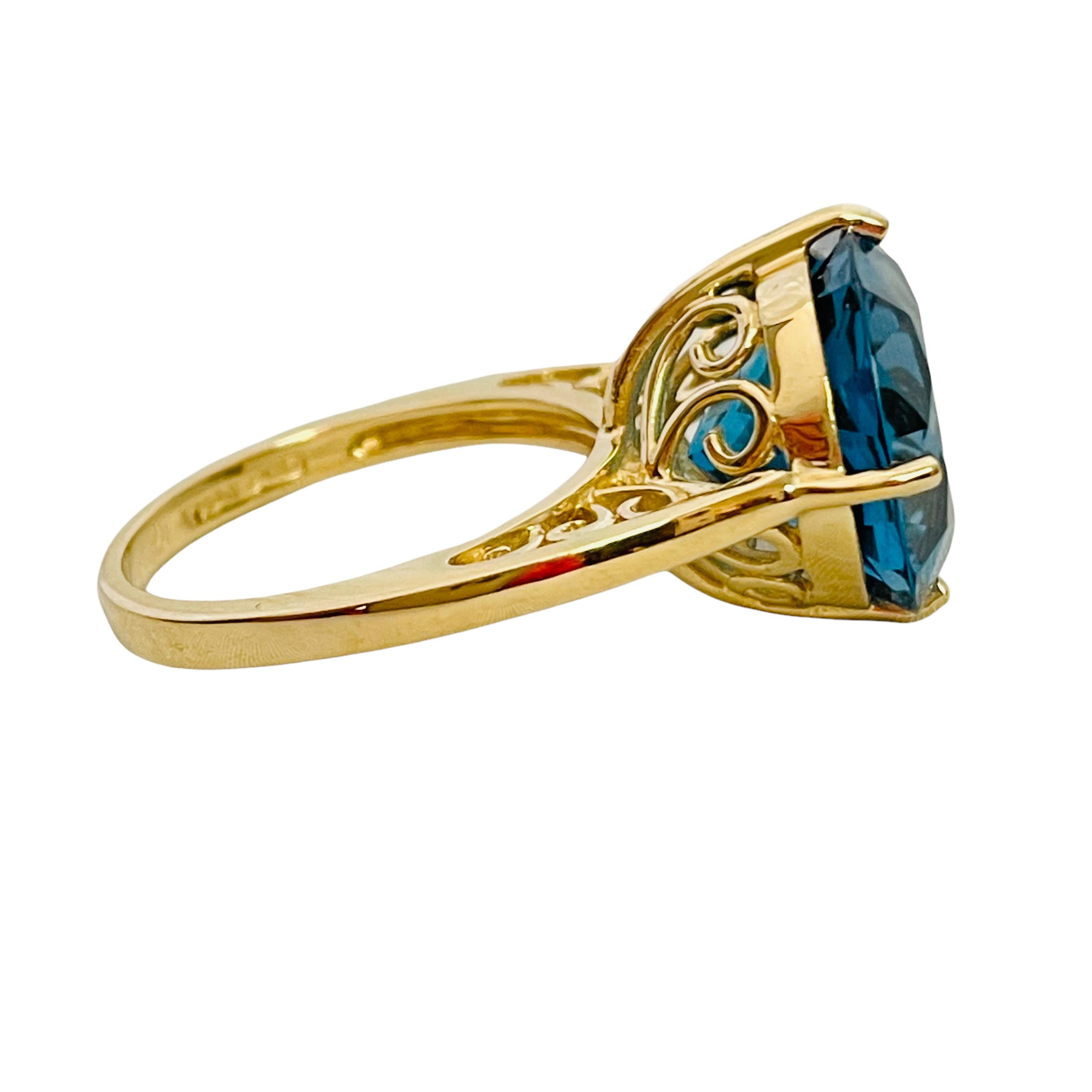 10K Gelbgold Großer Londoner Blautopas-Ring Größe 7,5 (größenverstellbar) mit Schätzung im Zustand „Gut“ in Eagan, MN