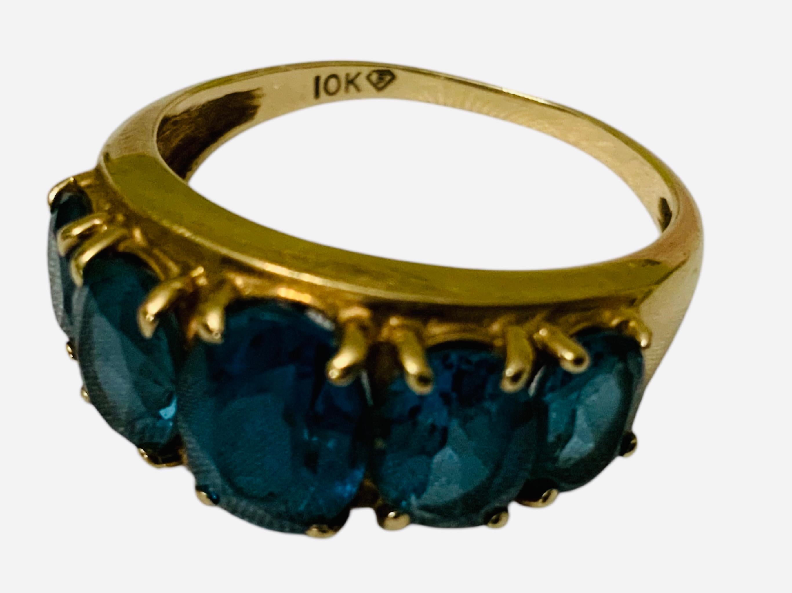 Anello Eternità in oro giallo 10K con Topazio Blu di Londra In condizioni buone in vendita a Guaynabo, PR