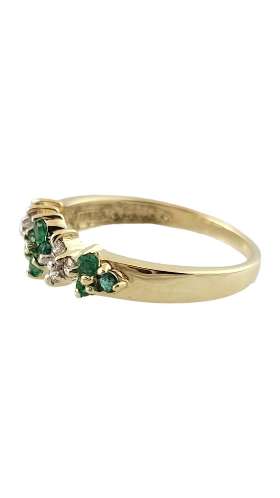Vintage 10K Yellow Gold Natural Emerald and diamond Ring Size 7-7.25

This gold ring features 10 gorgeous lab tested green emeralds and 6 sparkling round brilliant cut diamonds!

Approximate total diamond weight: .06 cts

Diamond color: J-K

diamond
