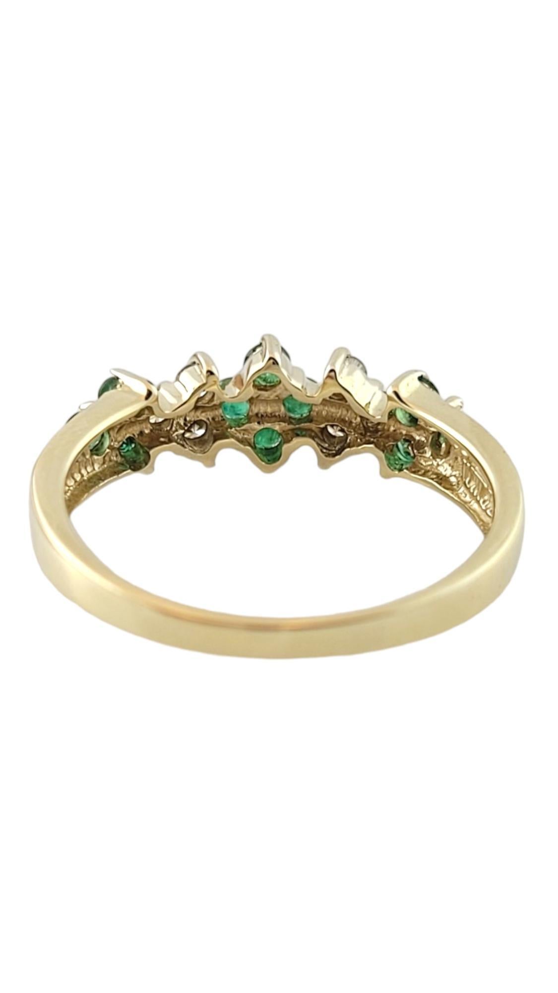 10K Yellow Gold Natural Emerald and Diamond Ring Size 7-7.25 #16425 In Good Condition In Washington Depot, CT