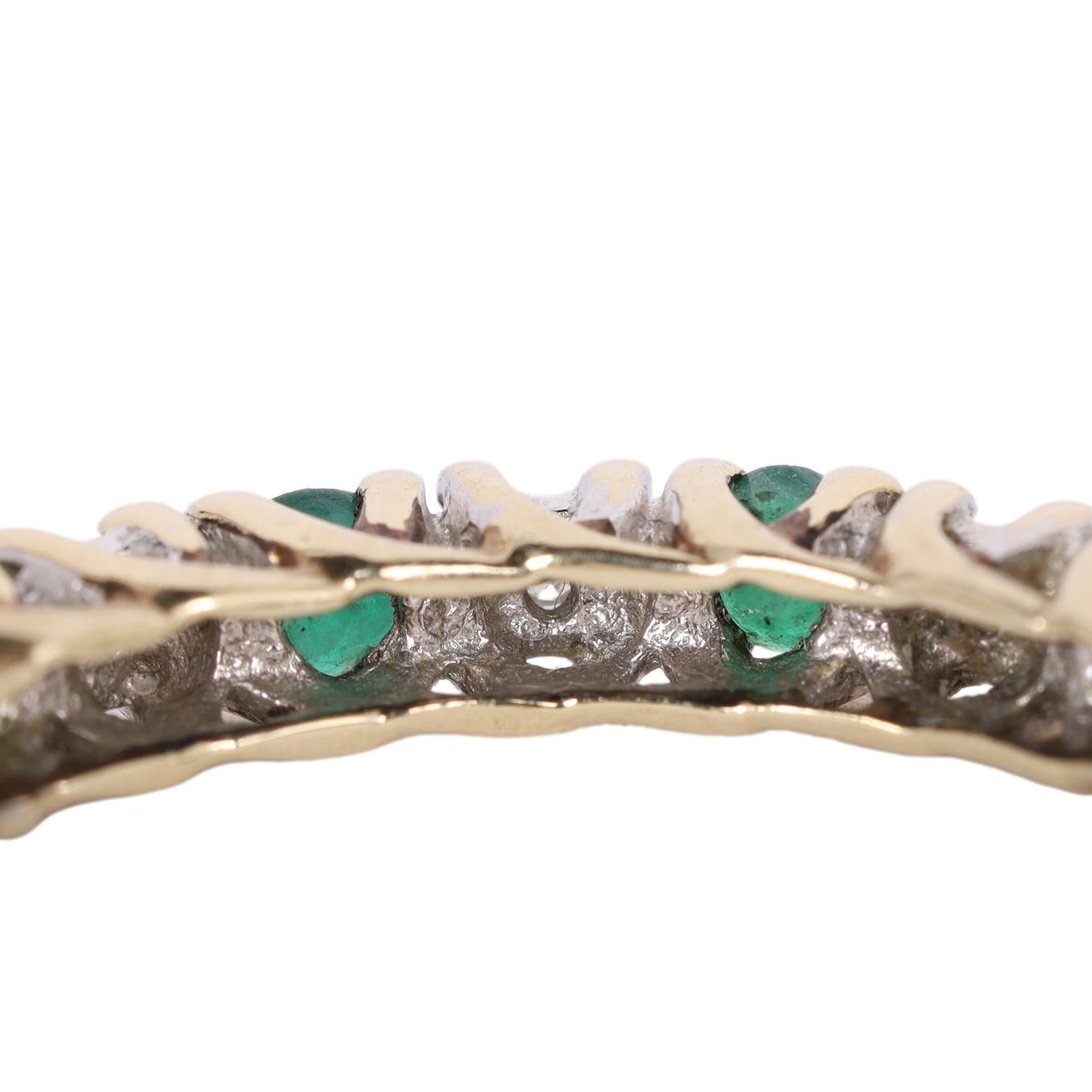 10K Yellow Gold Natural Green Emerald Diamond Stacking Ring Size 7.25 For Sale 3