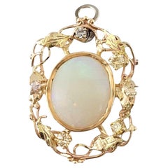 Vintage 10K Yellow Gold Opal and Diamond Pin/Pendant #15010