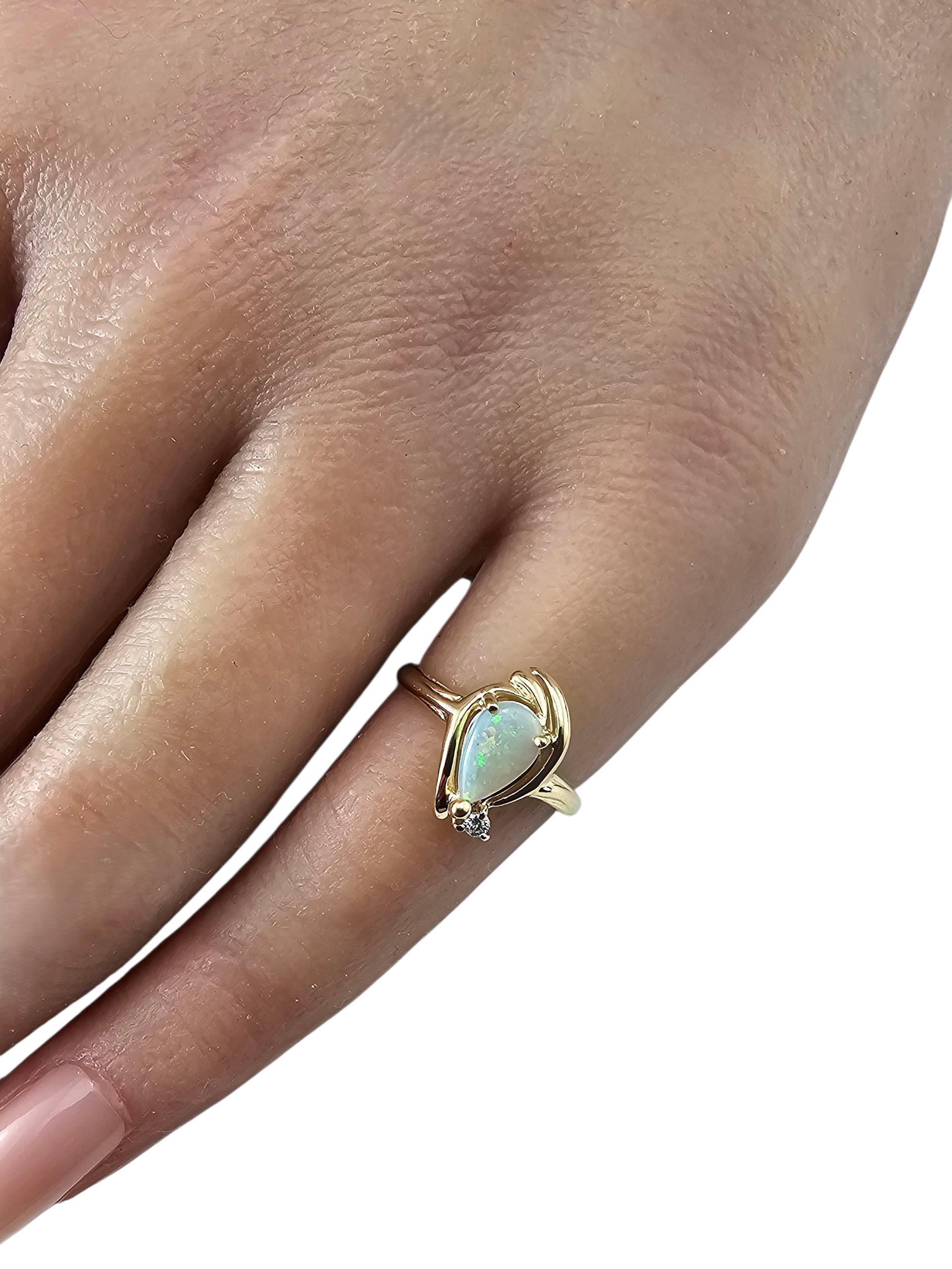 Donna Anello in oro giallo 10K con opale e diamanti misura 3,75 #23939 in vendita