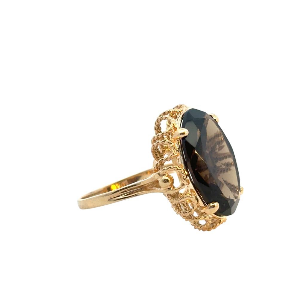 Women's or Men's Vintage 10k Yellow Gold Oval Smoky Quartz Gemstone Ring For Sale