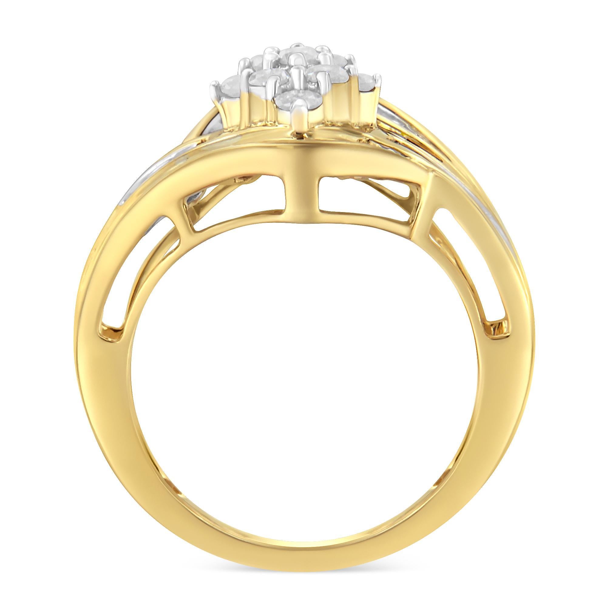 En vente :  Bague en argent sterling plaqué or jaune 10K 1.0 Cttw Diamond Bypass Cluster Ring 2
