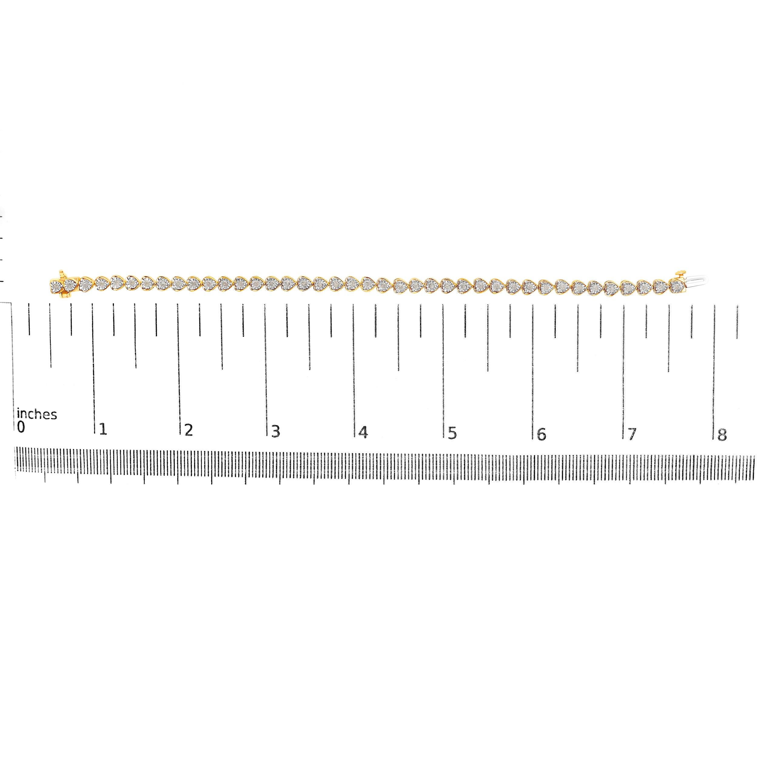 Donna Bracciale con cuore in argento 925 placcato oro giallo 10K e diamanti da 1,0 ctw in vendita