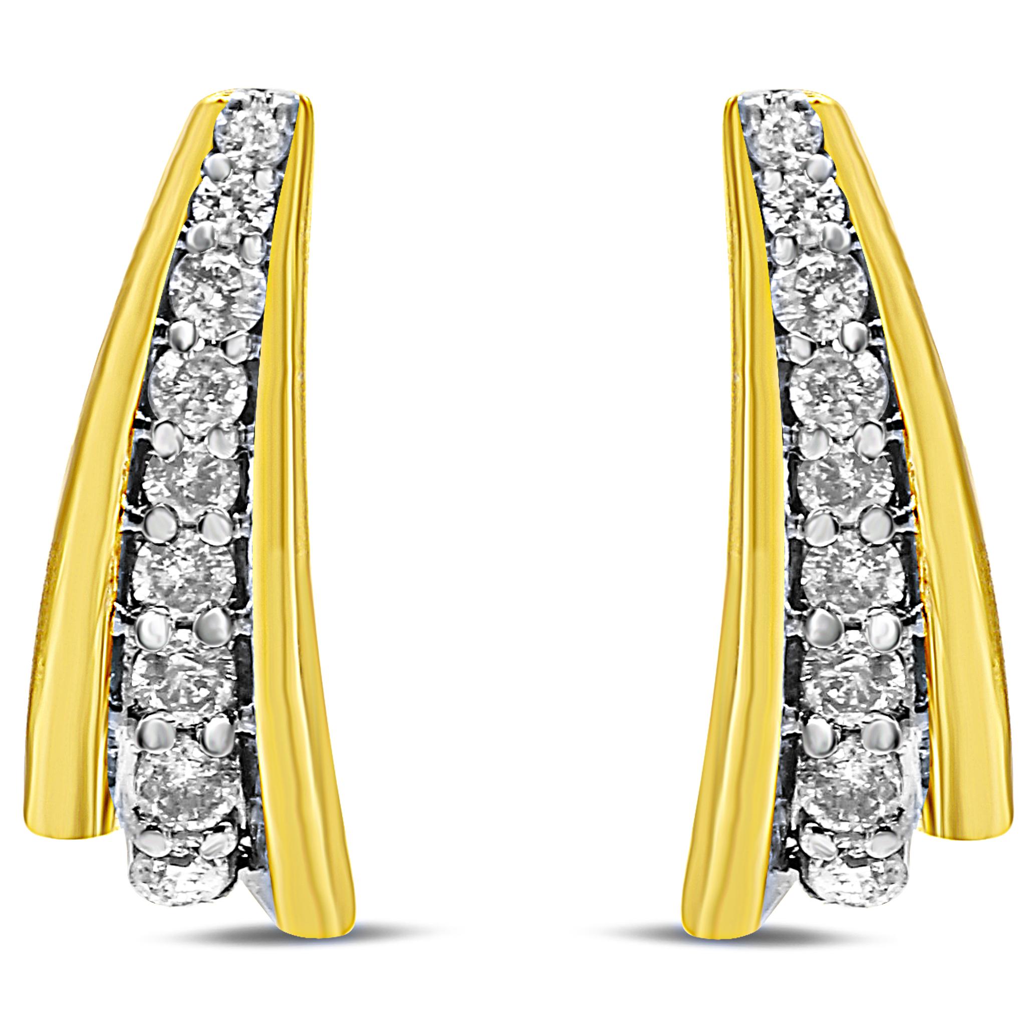 Light up the room in these dazzling huggie earrings for her. This pair of stud earrings is styled for length in a downward swish with a gradual increase of the diamond size for a look that sizzles with sophistication. The sparkling prong-set