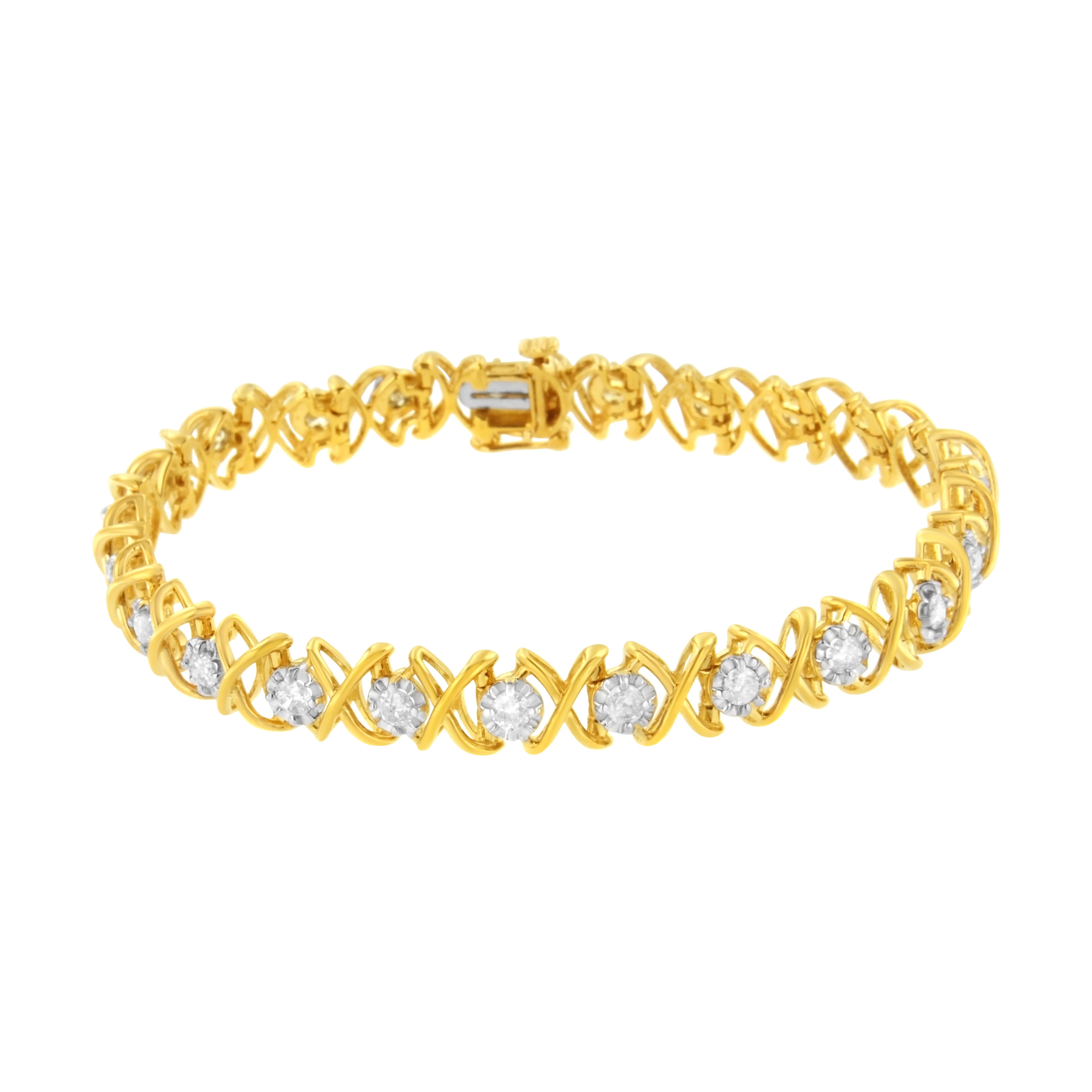 Contemporain Bracelet à maillons « XOXO » en or jaune 10 carats plaqué argent sterling et diamants de 2,00 carats en vente