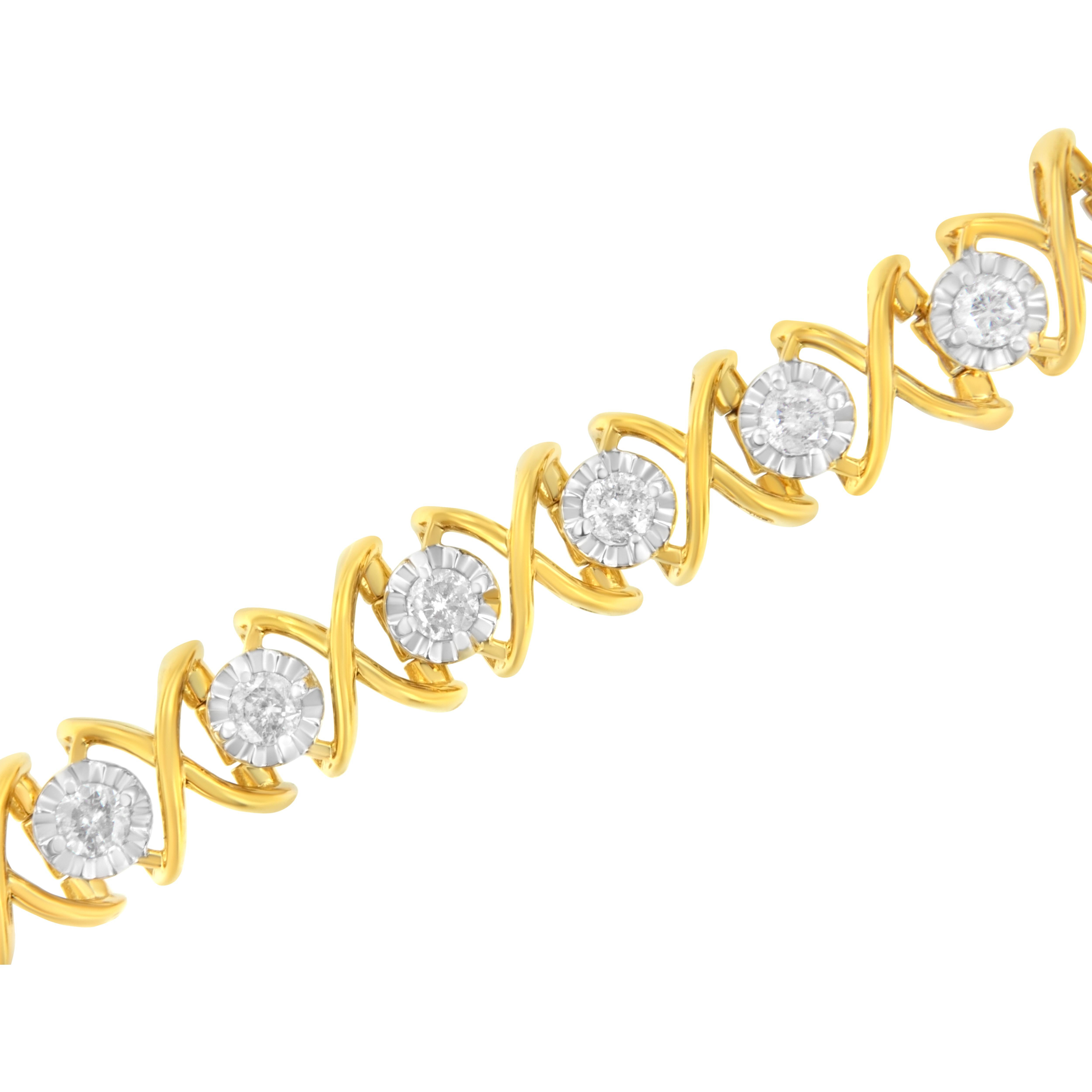Bracelet à maillons XOXO en or jaune 10 carats plaqué argent sterling et diamants de 2,00 carats Neuf - En vente à New York, NY